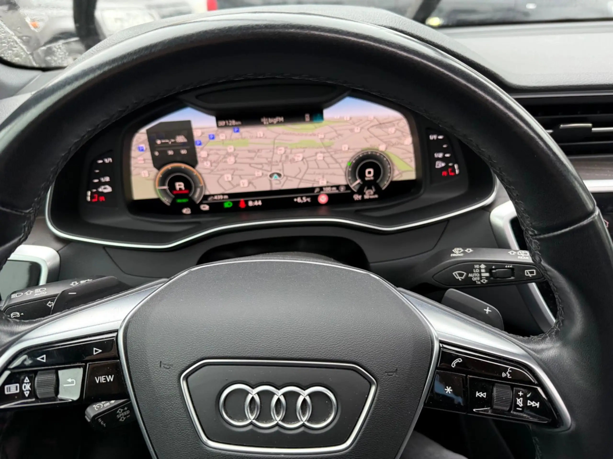 Audi - A6