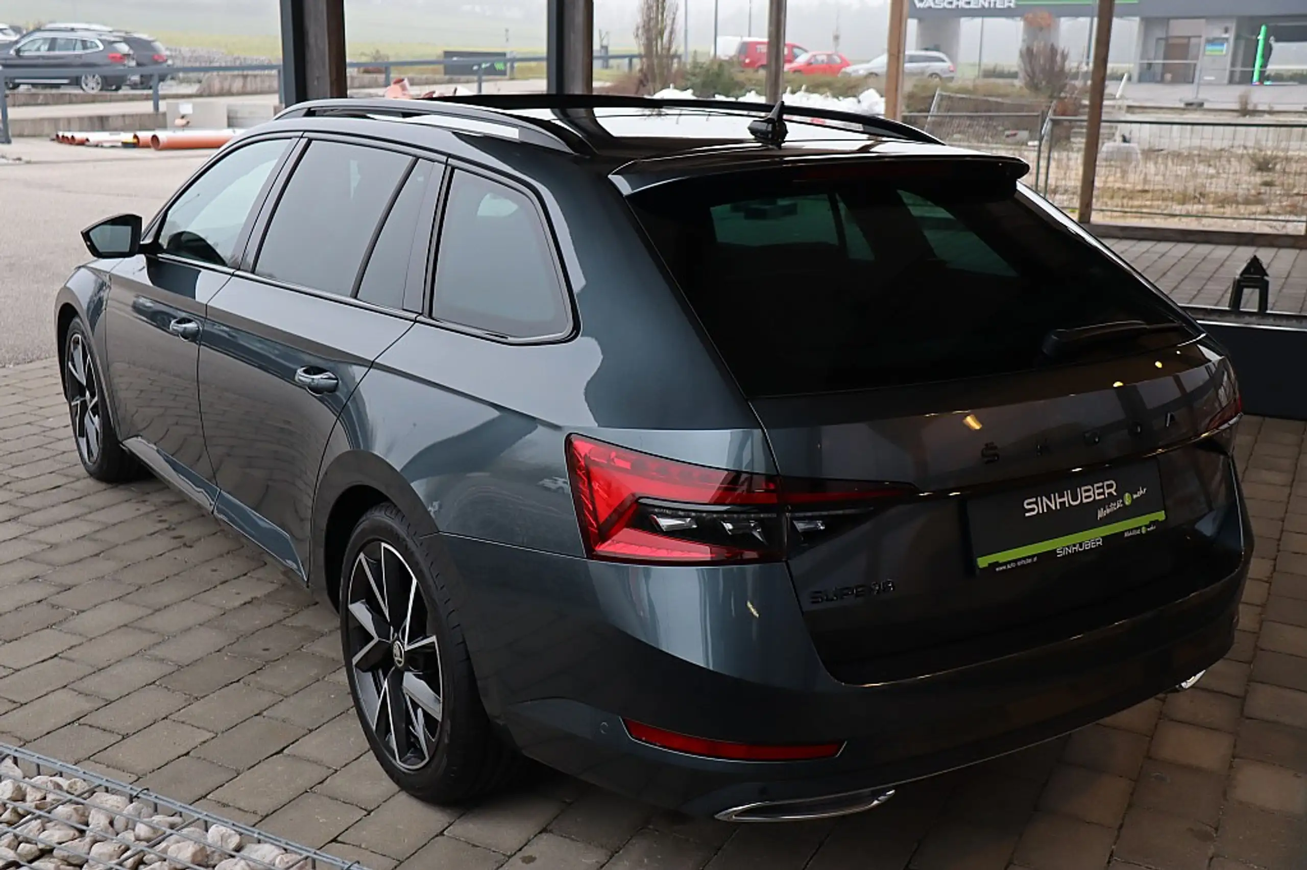 Skoda - Superb