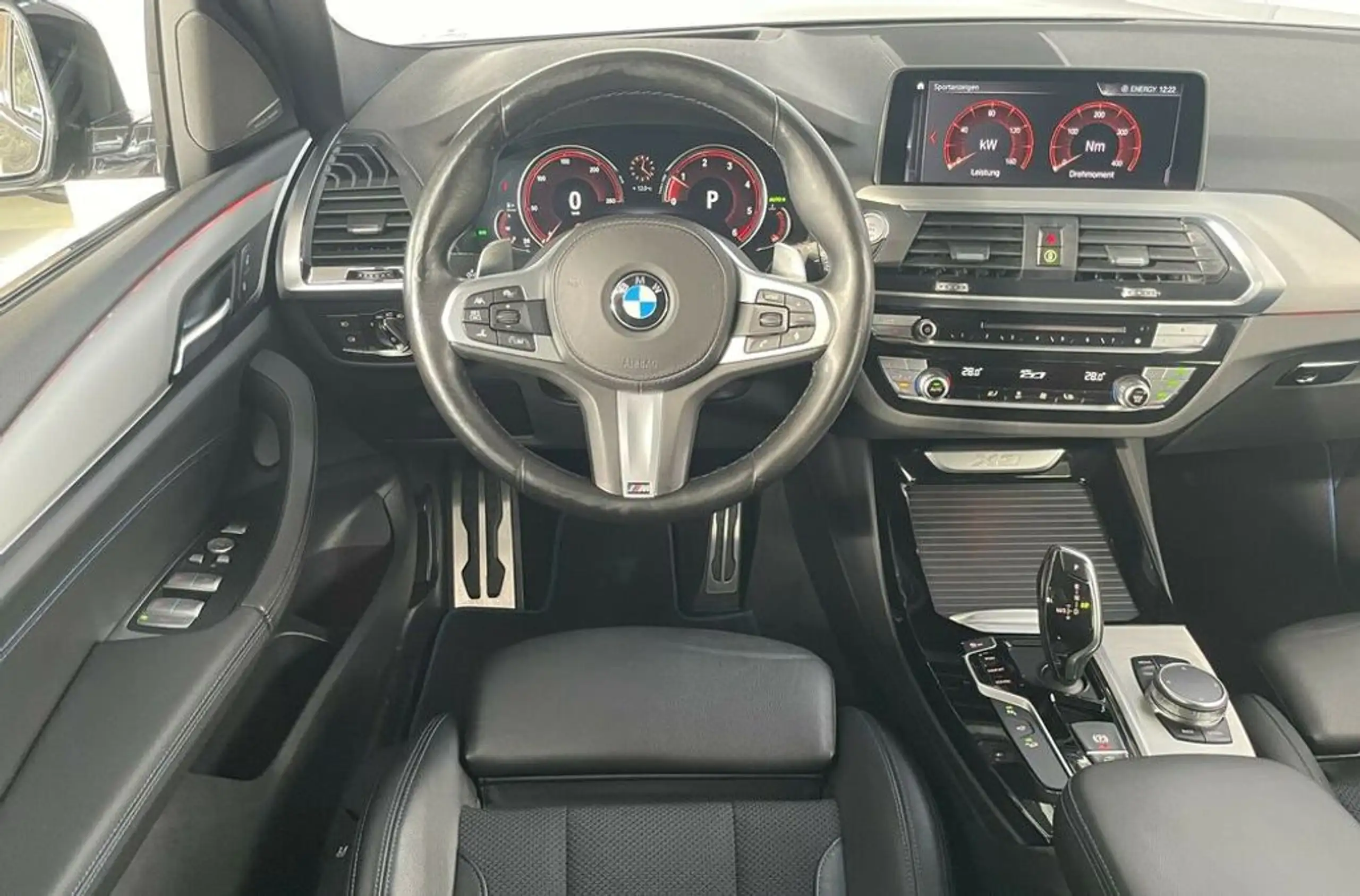 BMW - X3