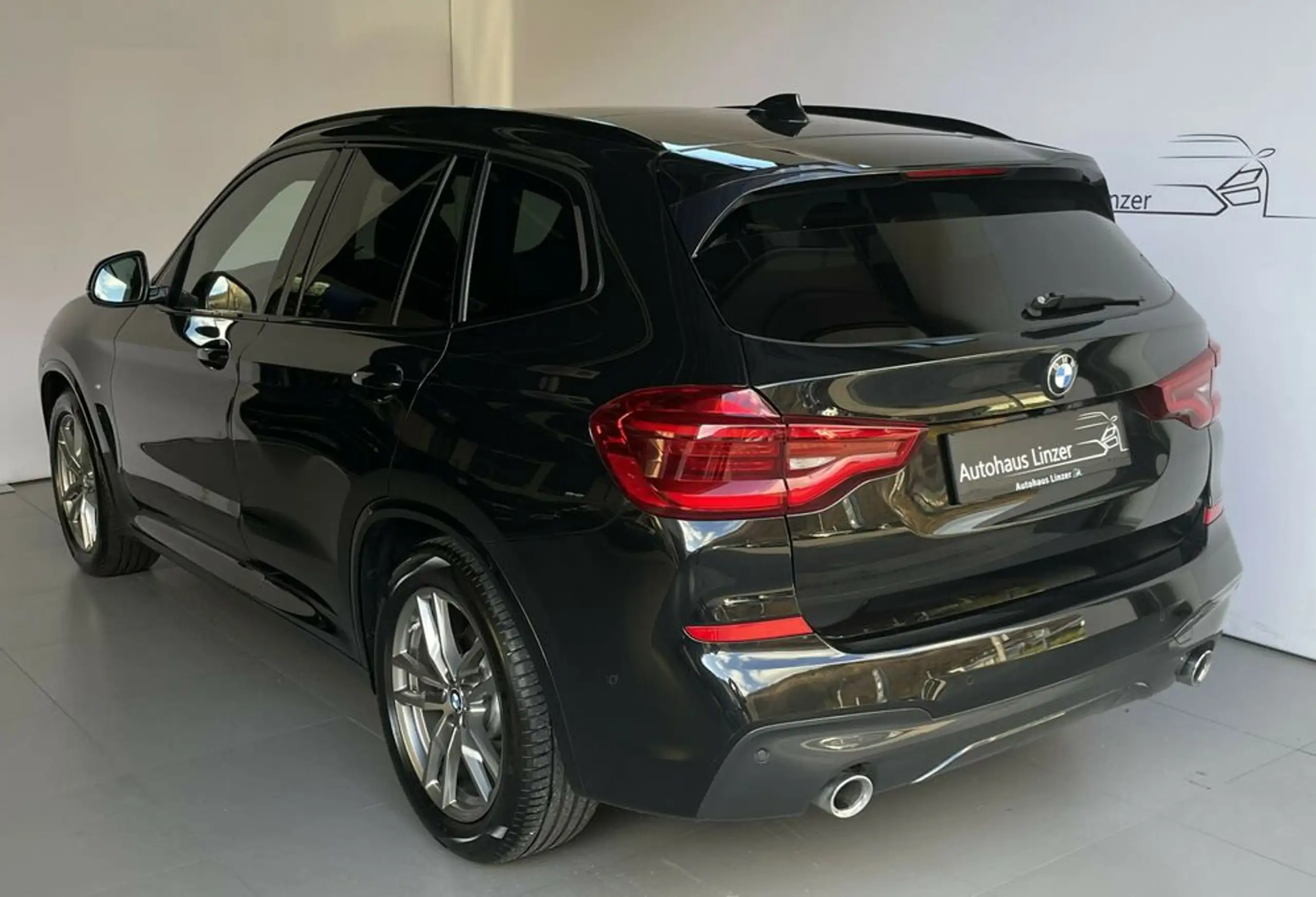 BMW - X3