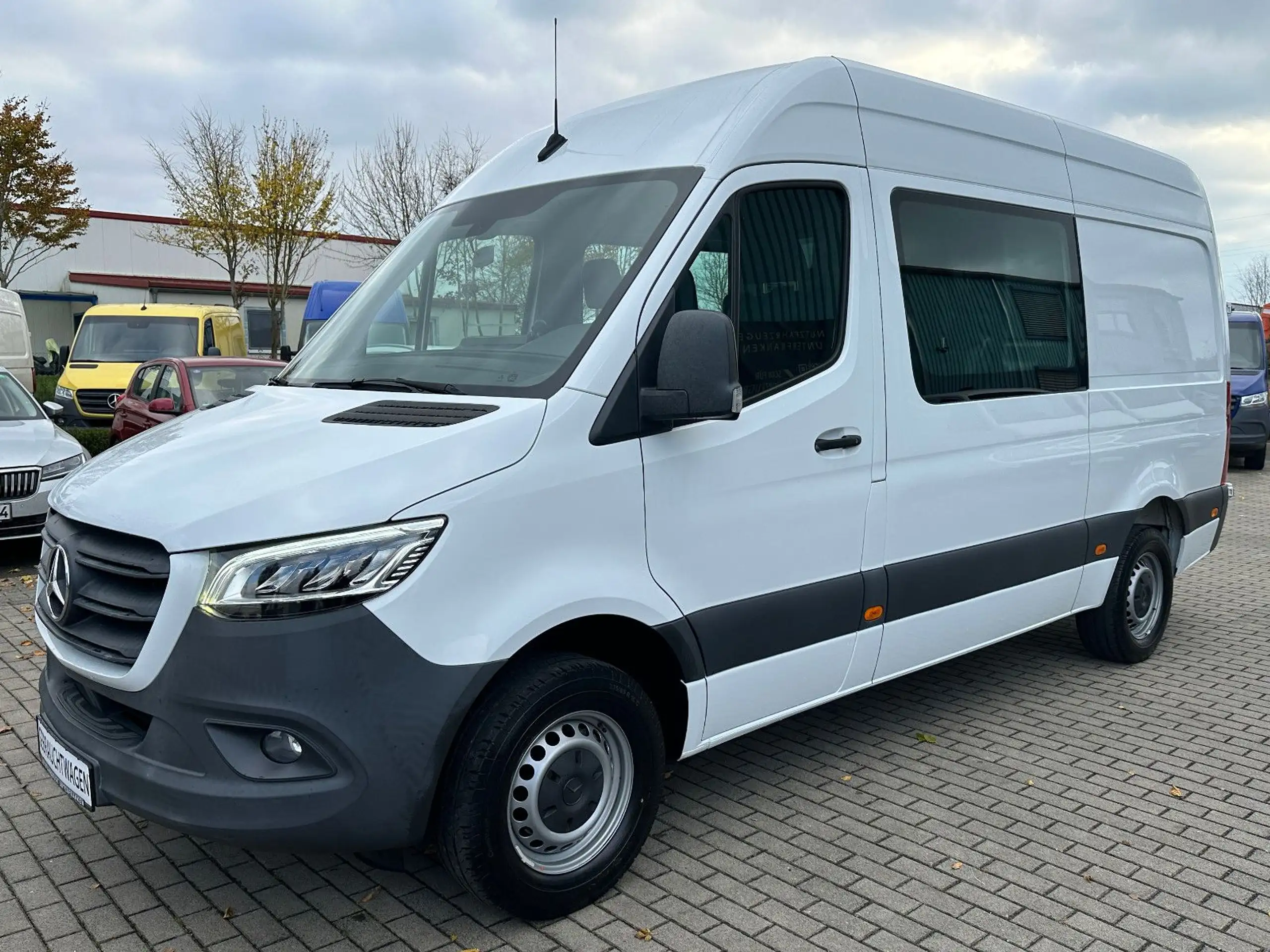 Mercedes-Benz - Sprinter