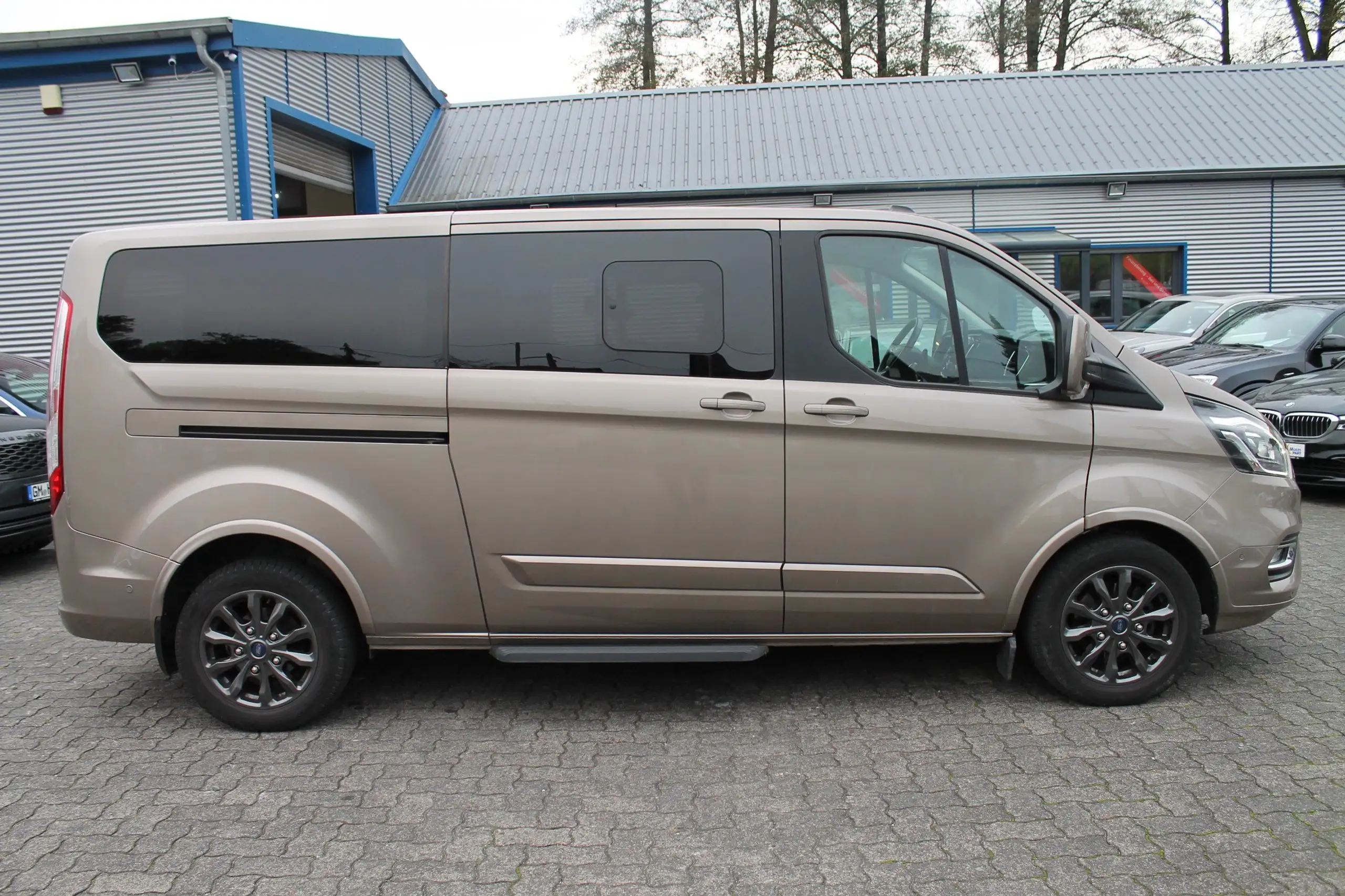 Ford - Transit Custom