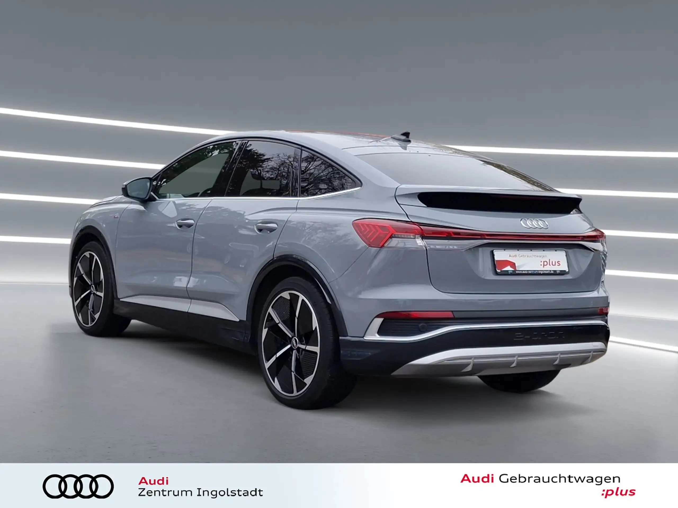 Audi - Q4 e-tron