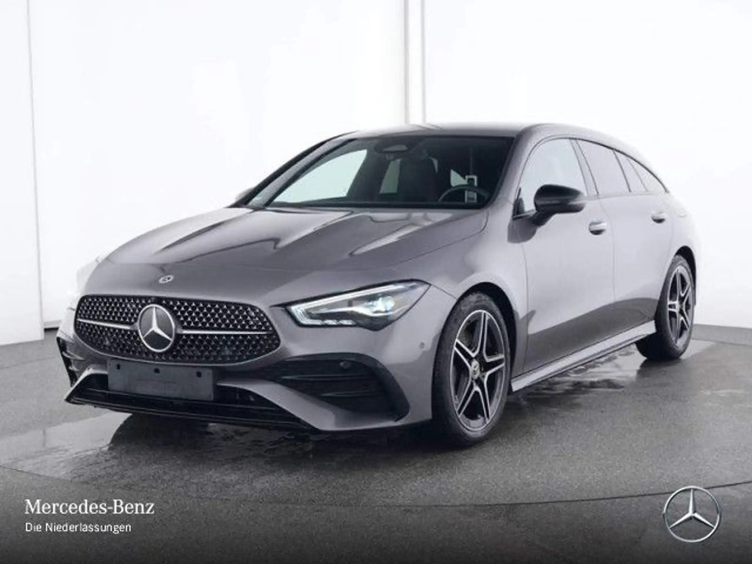 Mercedes-Benz - CLA 200