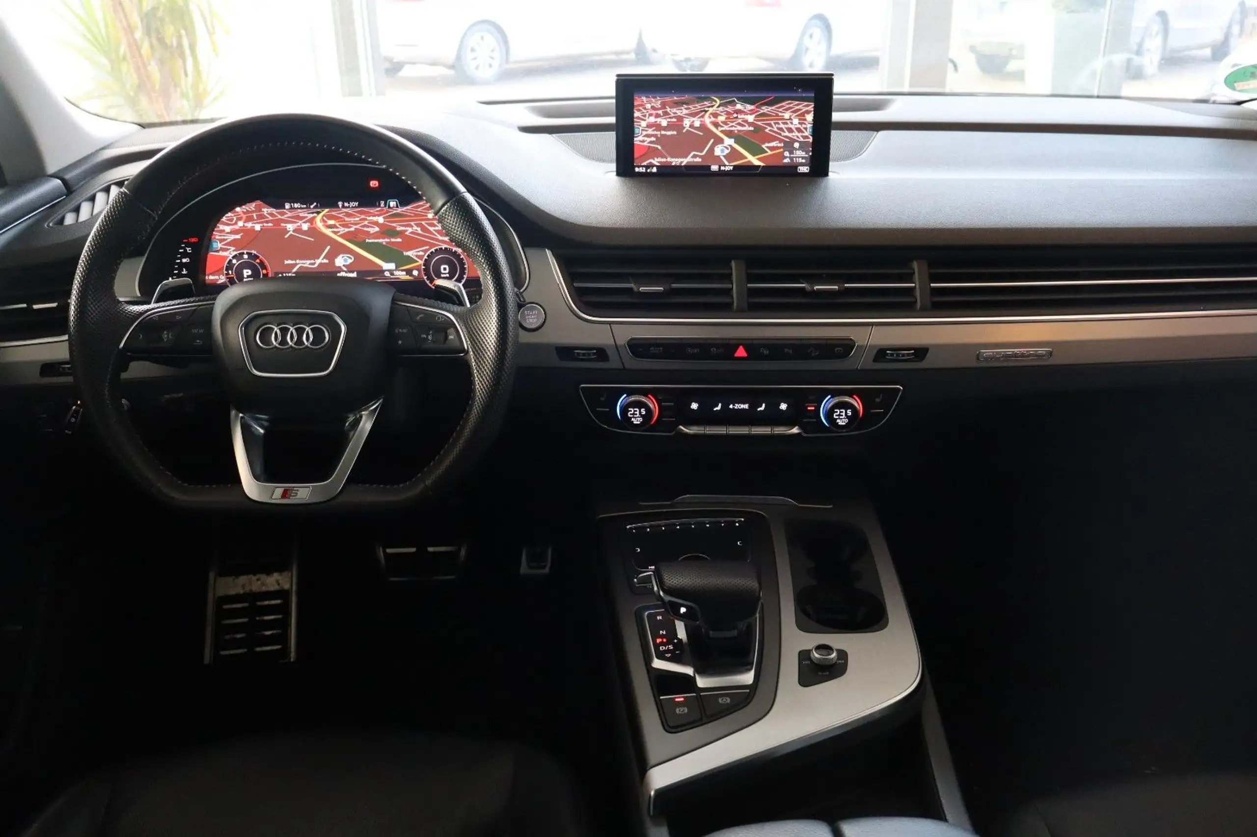 Audi - Q7