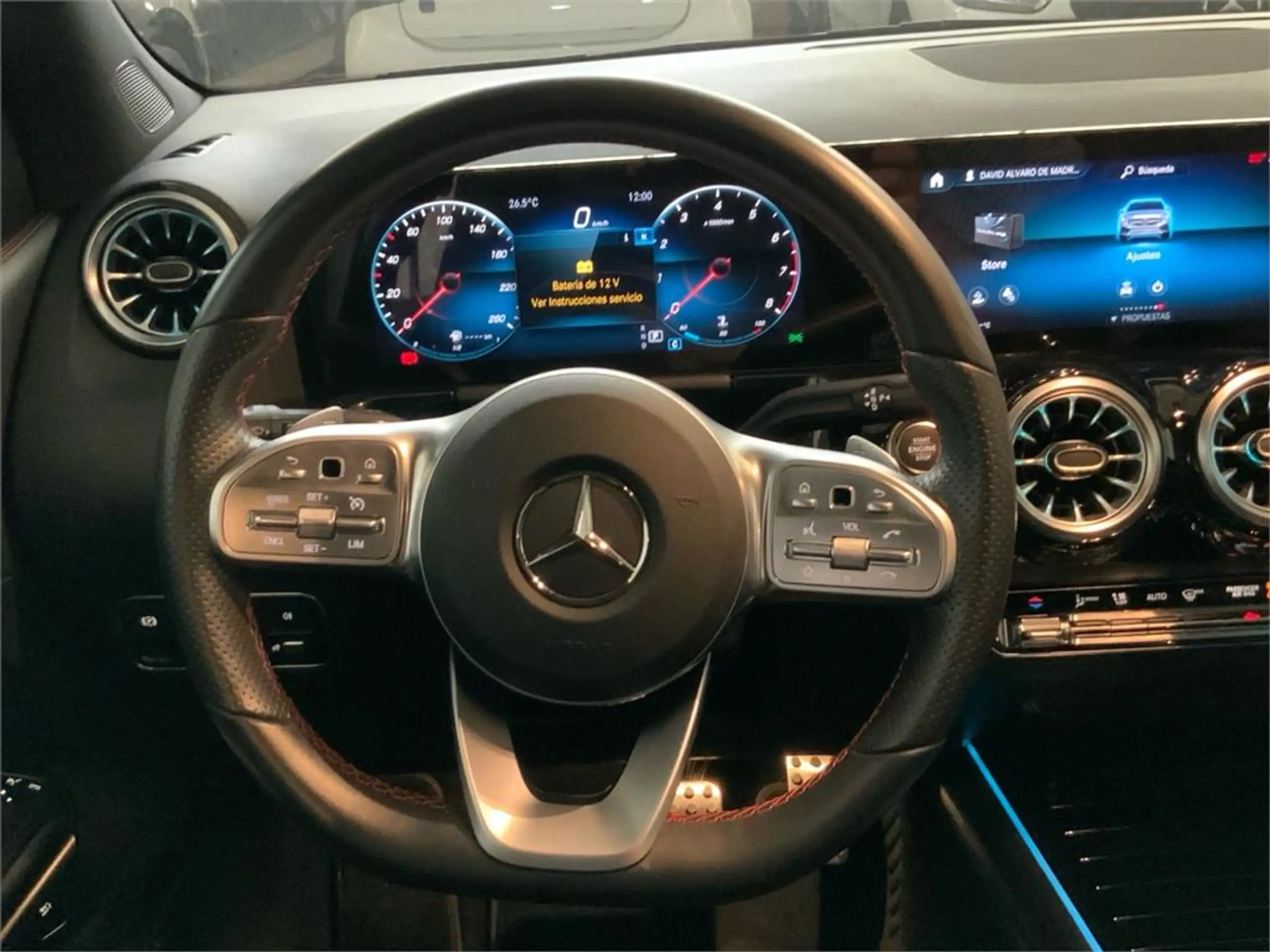 Mercedes-Benz - GLA 200