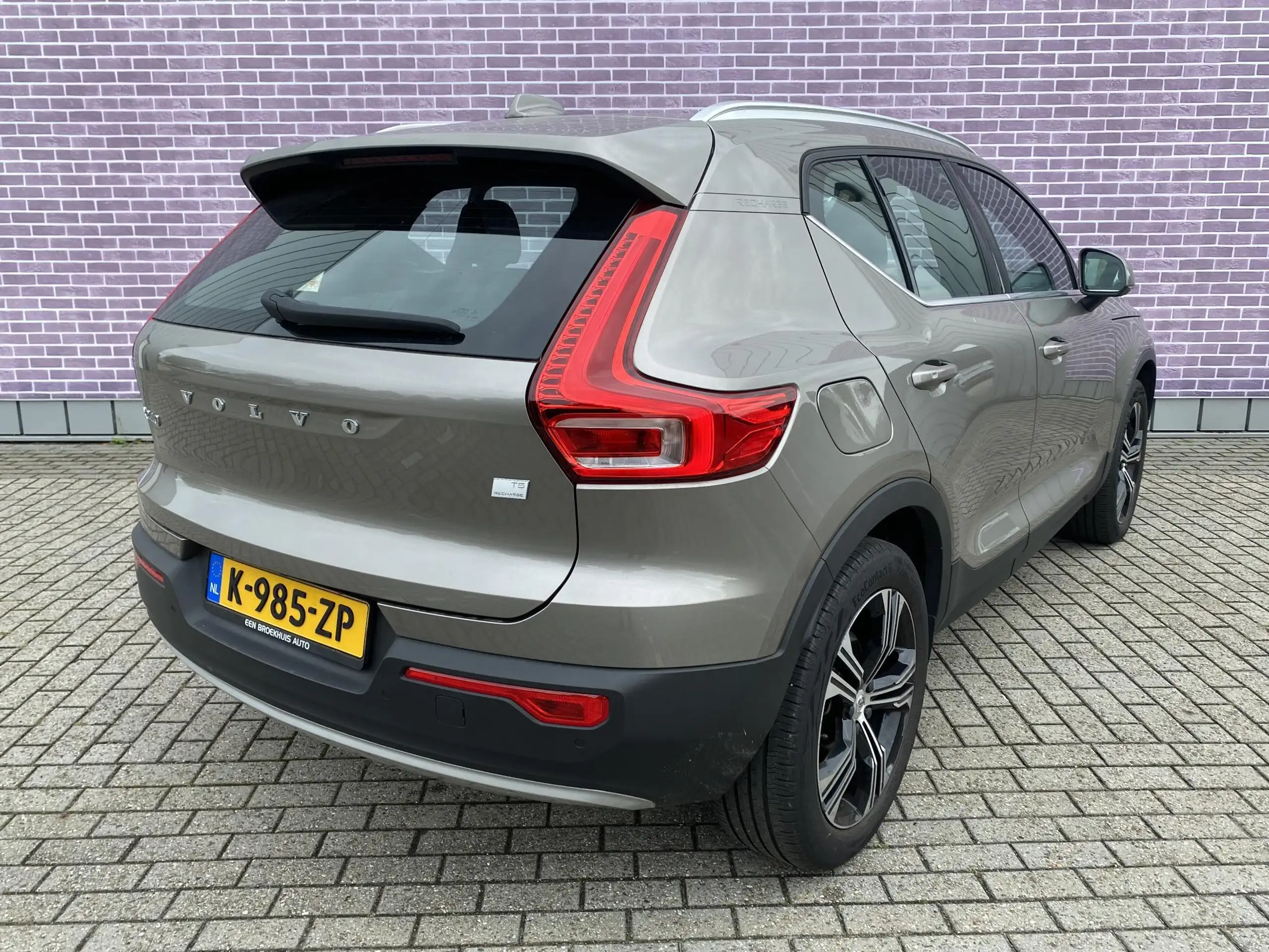 Volvo - XC40