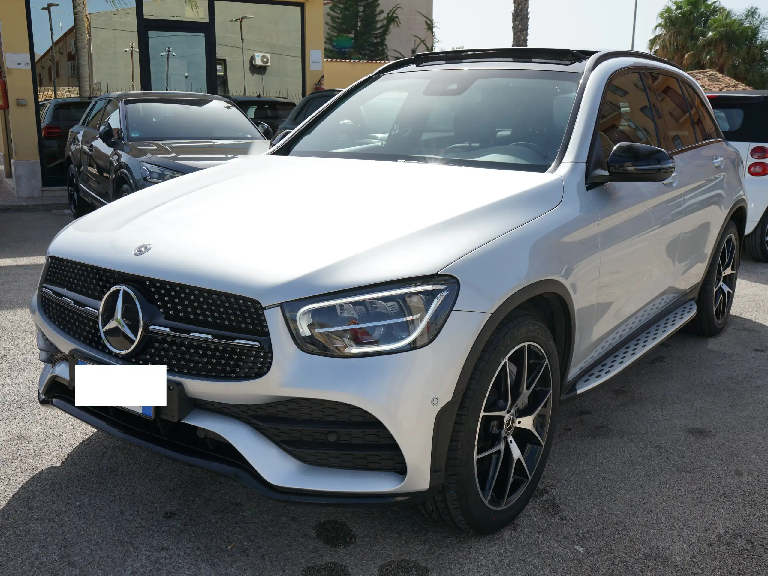 Mercedes-Benz - GLC 220