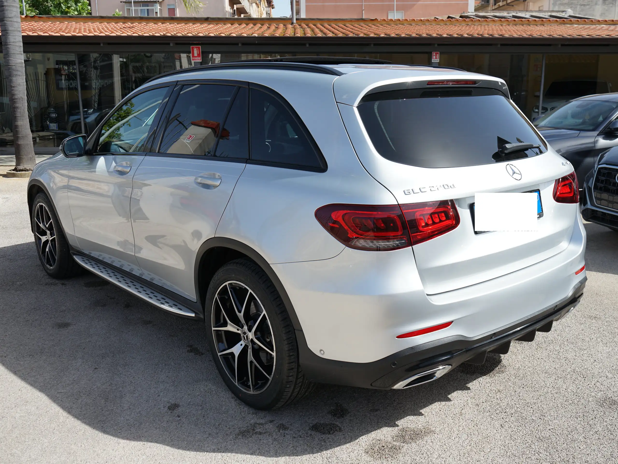 Mercedes-Benz - GLC 220