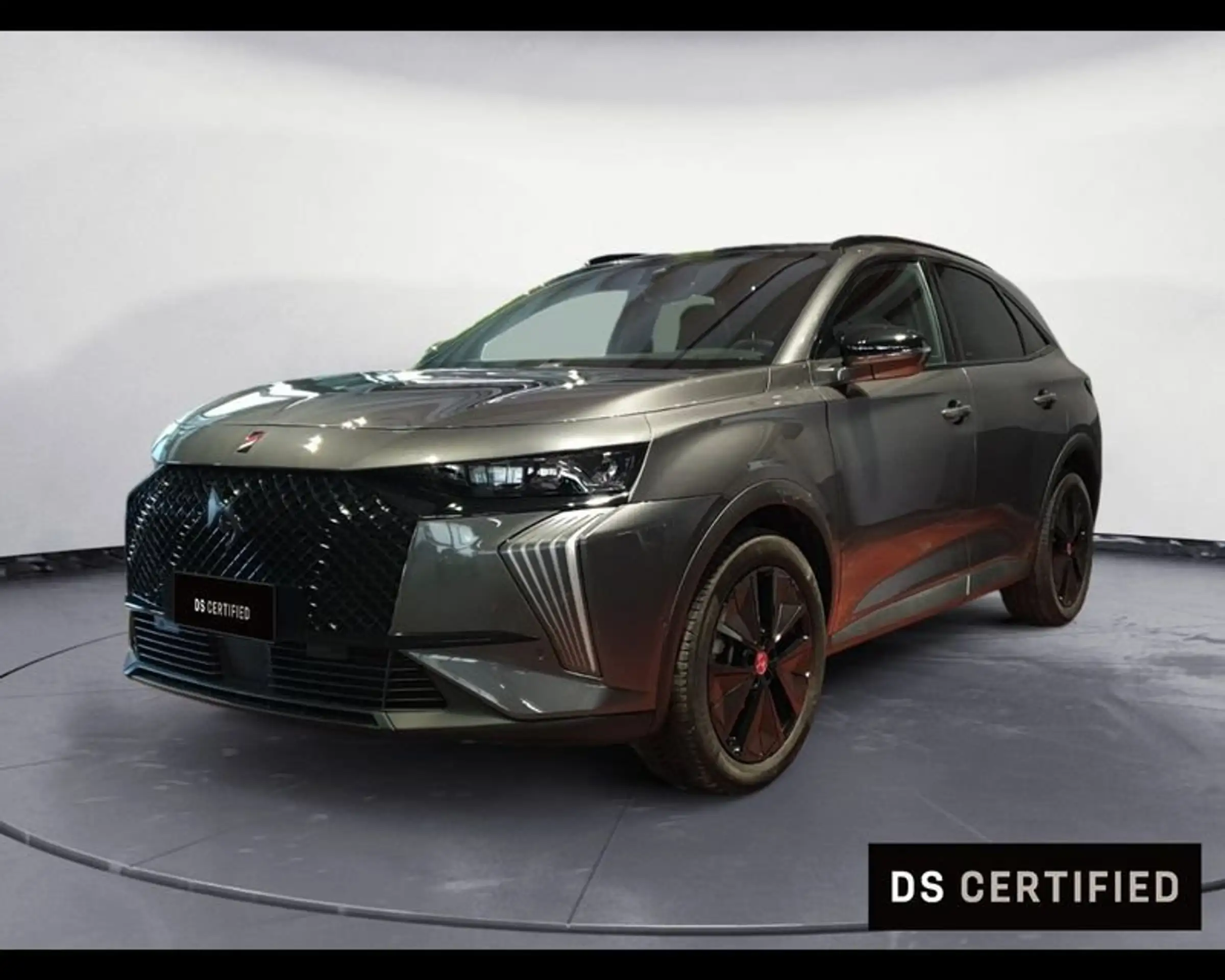 DS Automobiles - DS 7 Crossback