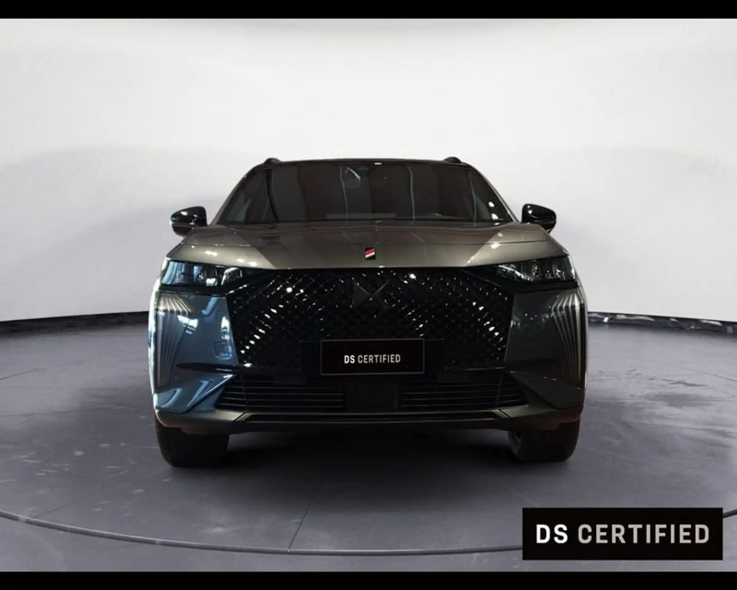 DS Automobiles - DS 7 Crossback