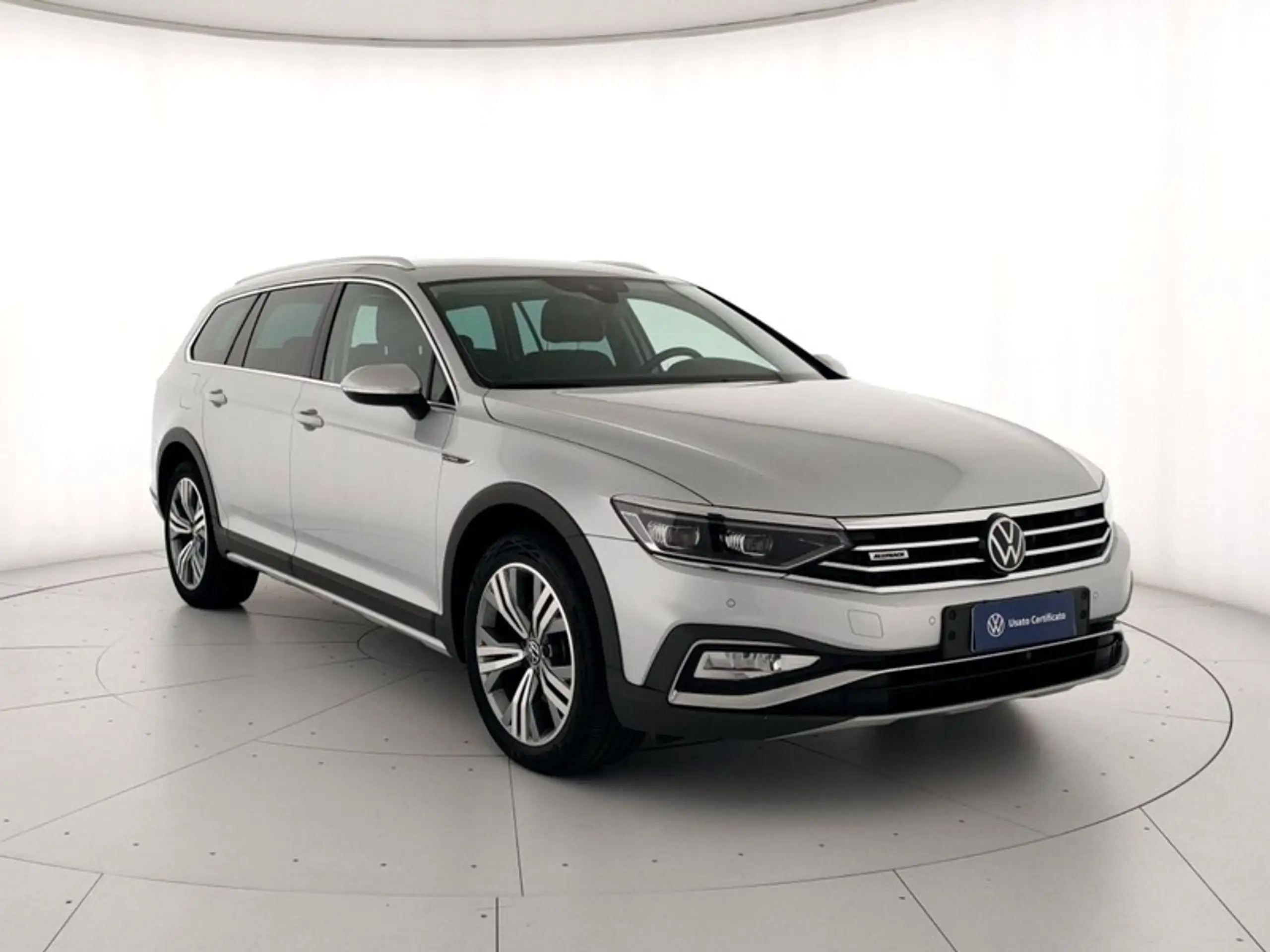 Volkswagen - Passat Alltrack