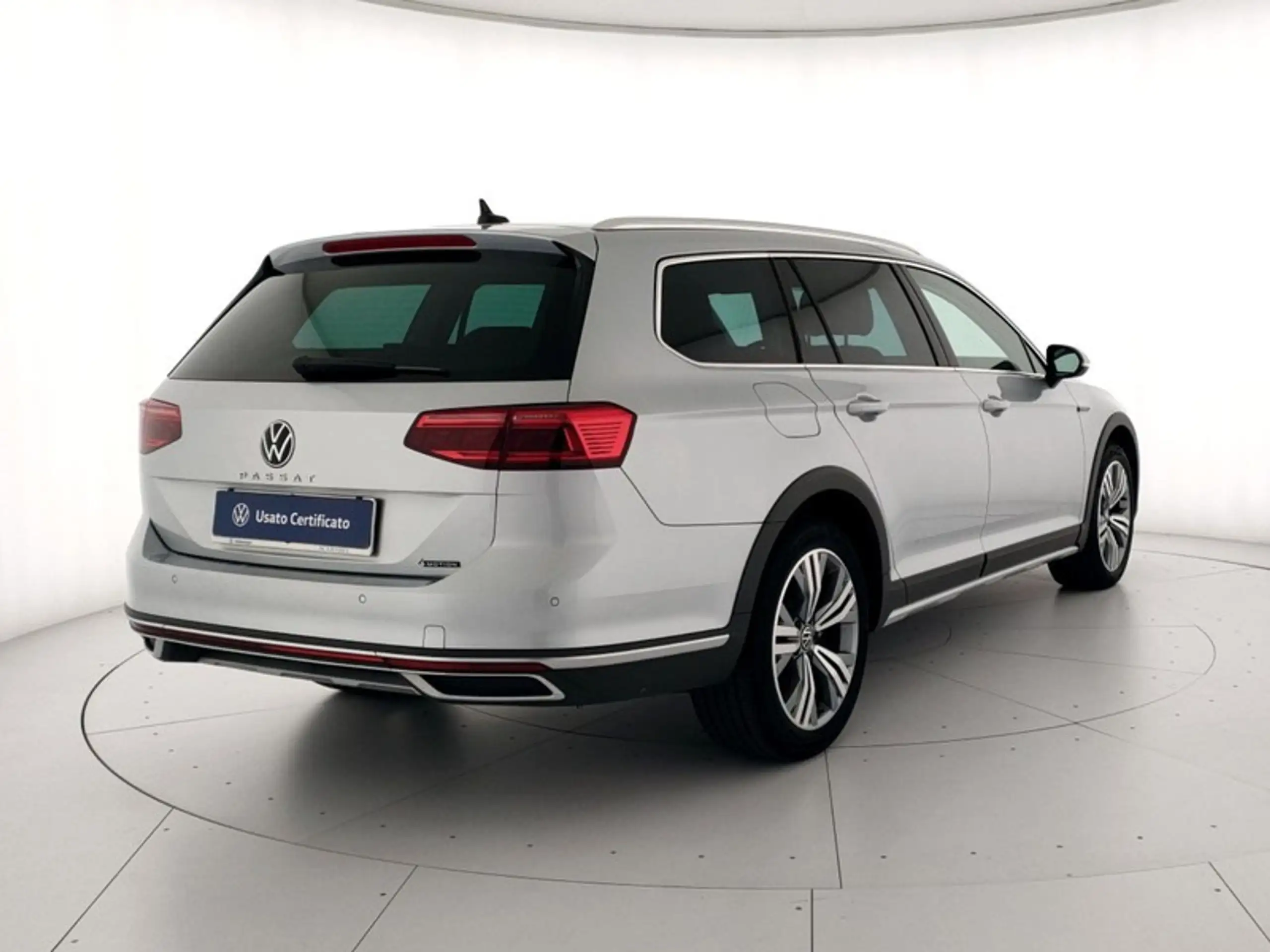 Volkswagen - Passat Alltrack