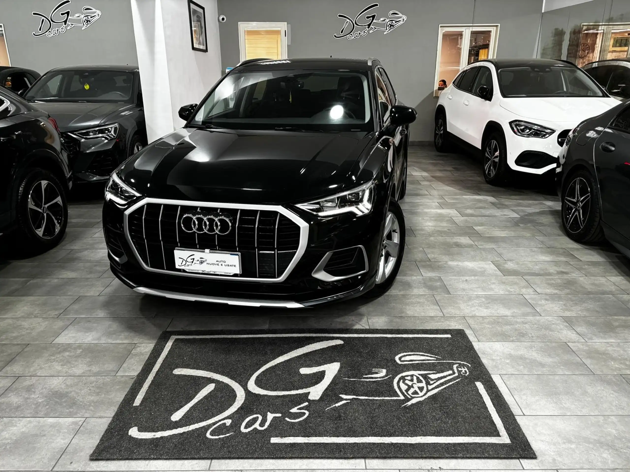 Audi - Q3