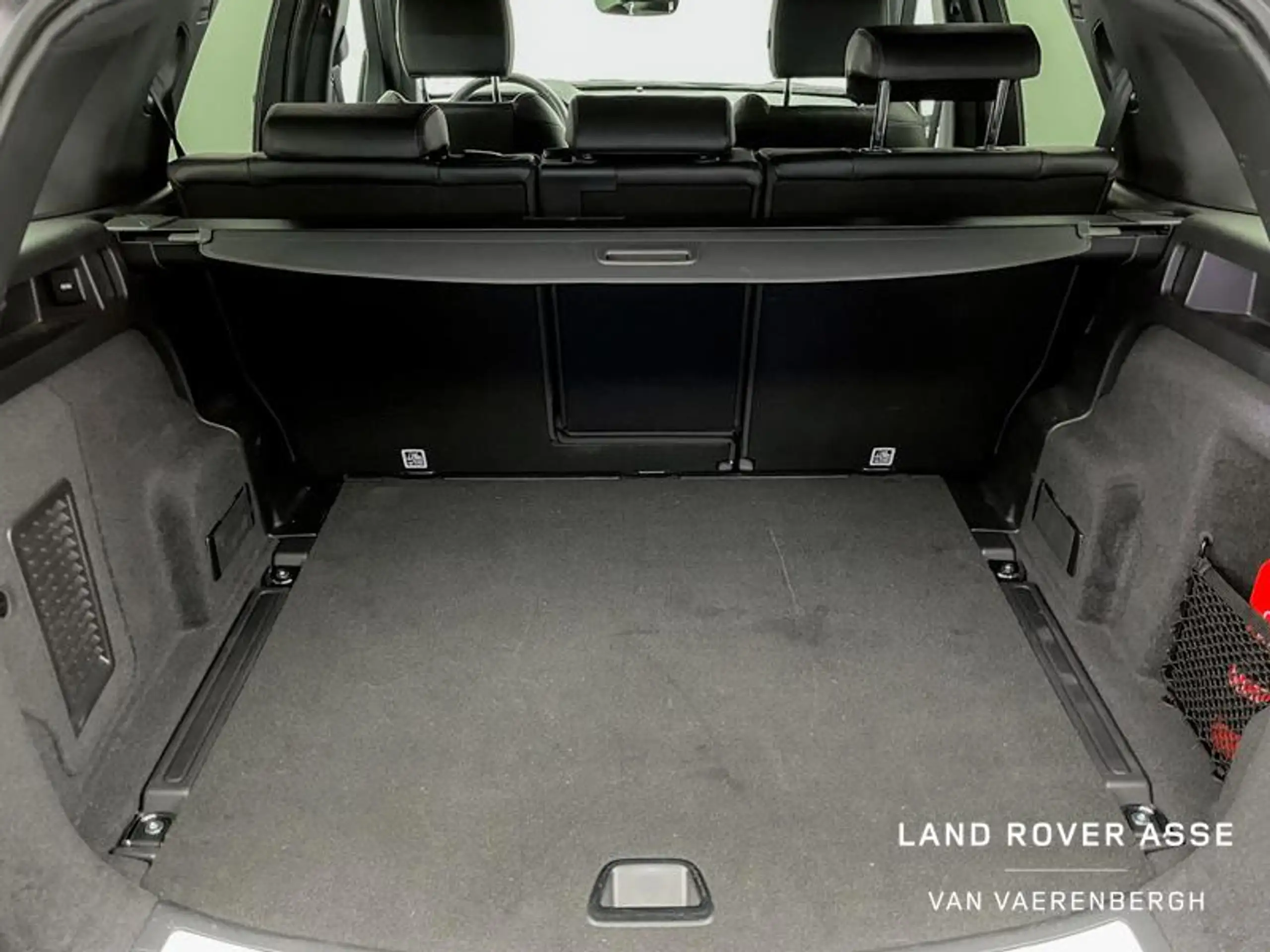 Land Rover - Discovery Sport