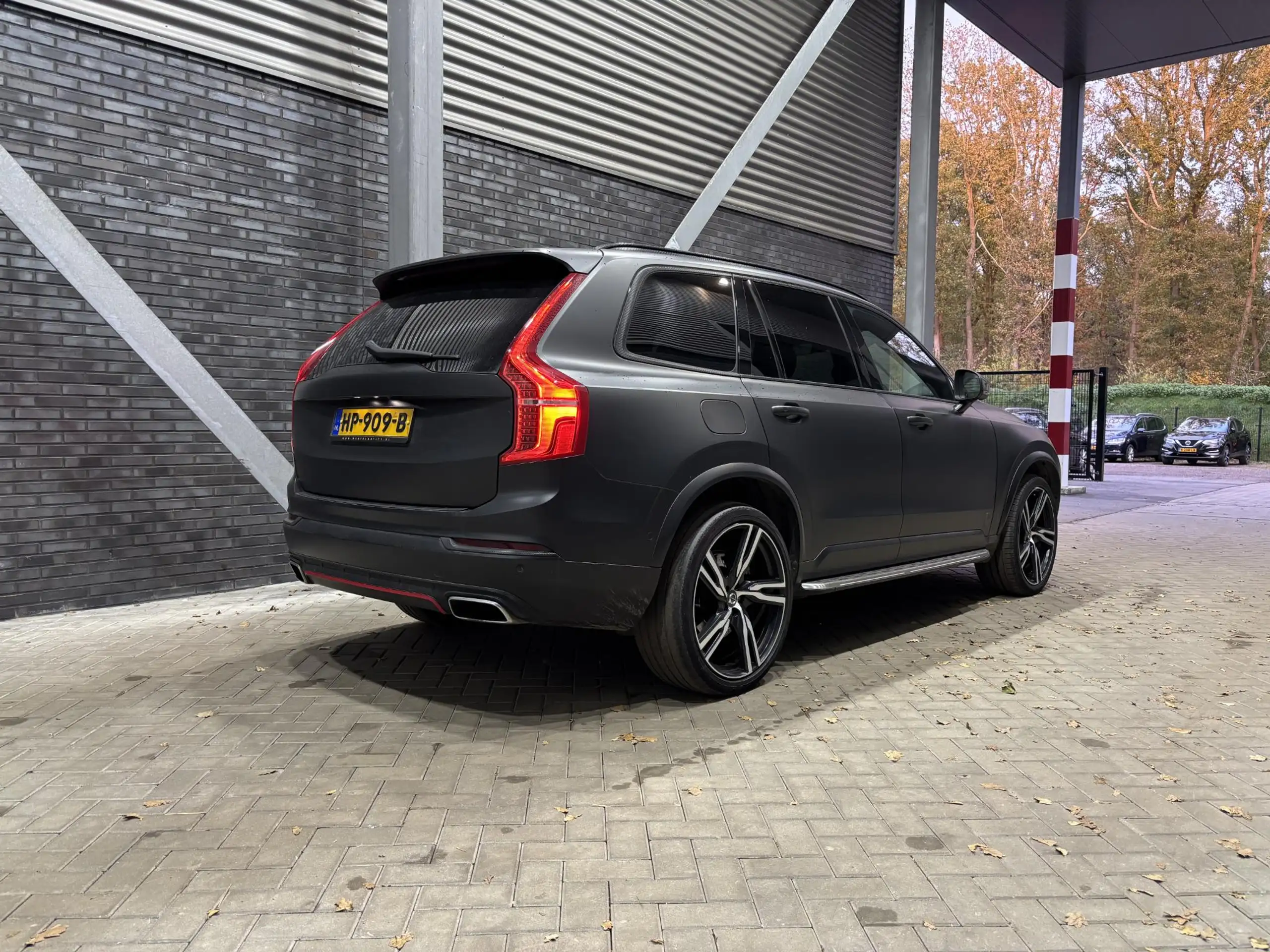 Volvo - XC90