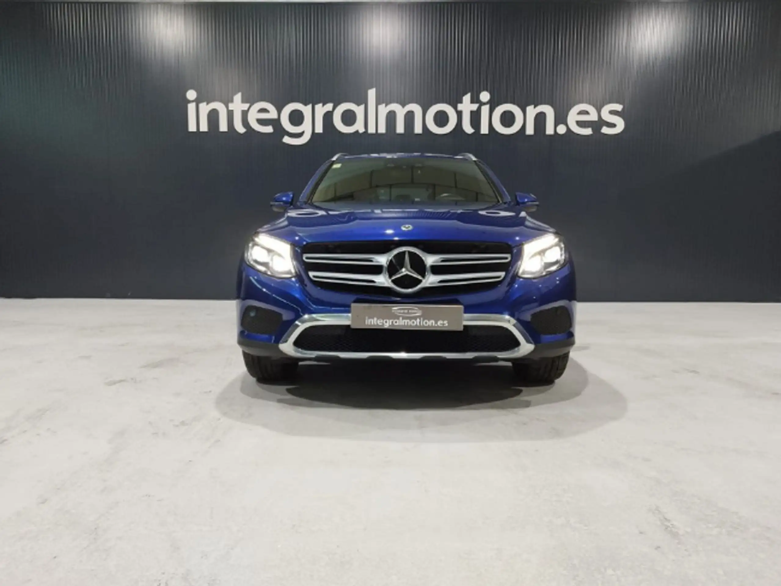 Mercedes-Benz - GLC 220