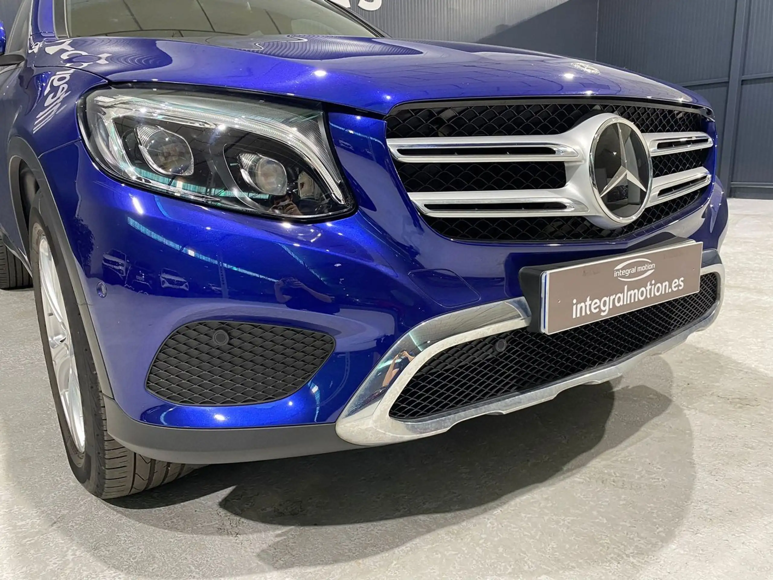 Mercedes-Benz - GLC 220