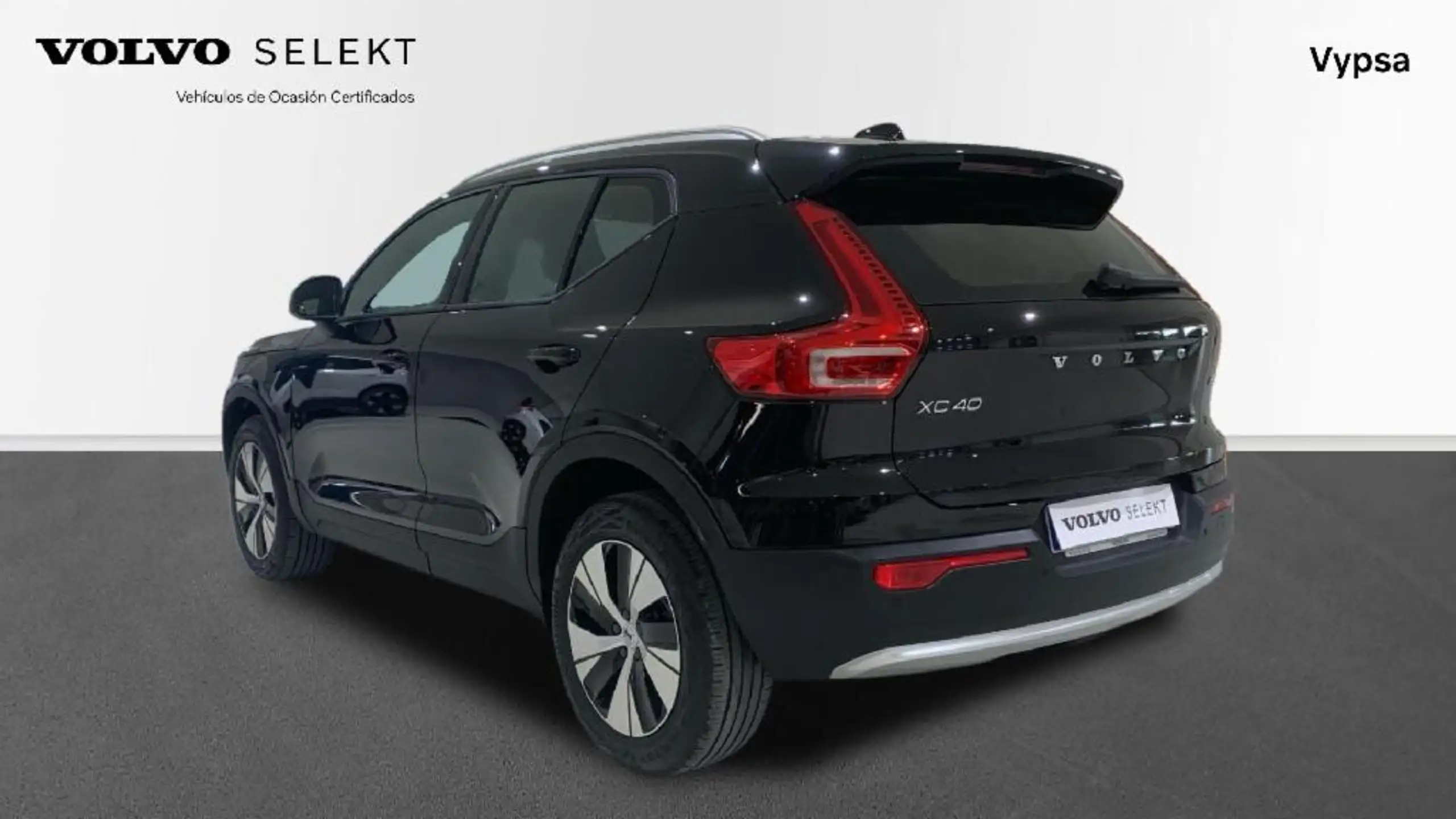 Volvo - XC40