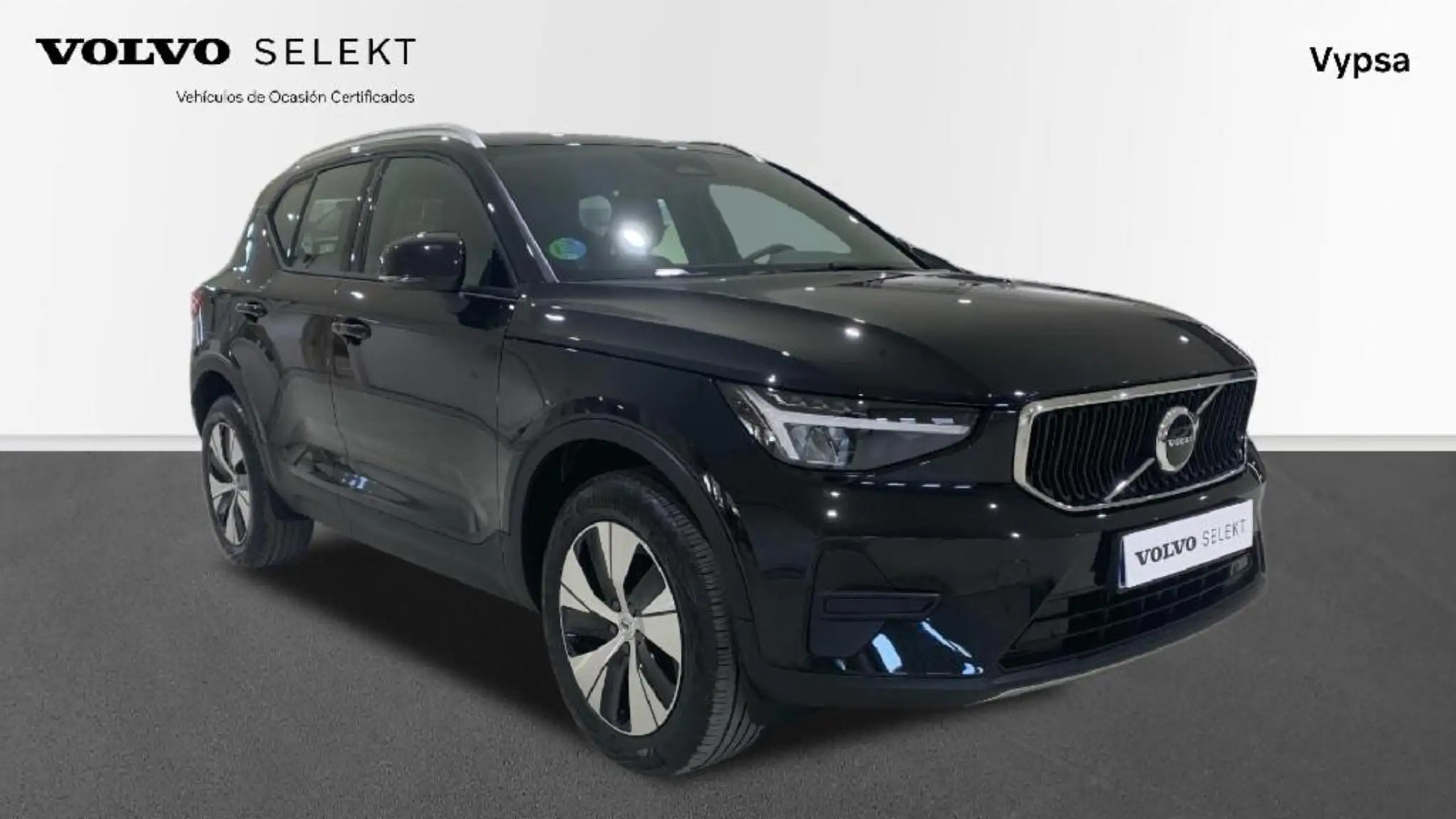 Volvo - XC40