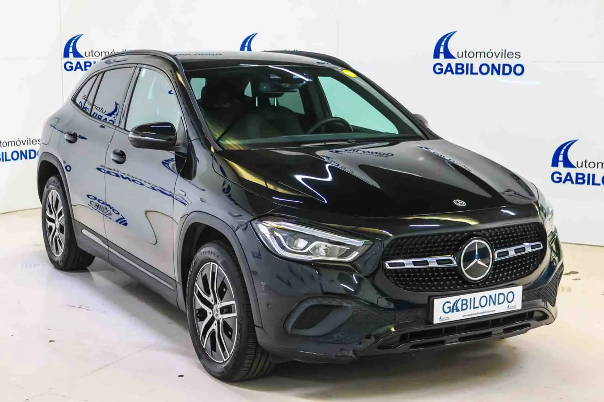 Mercedes-Benz - GLA 250