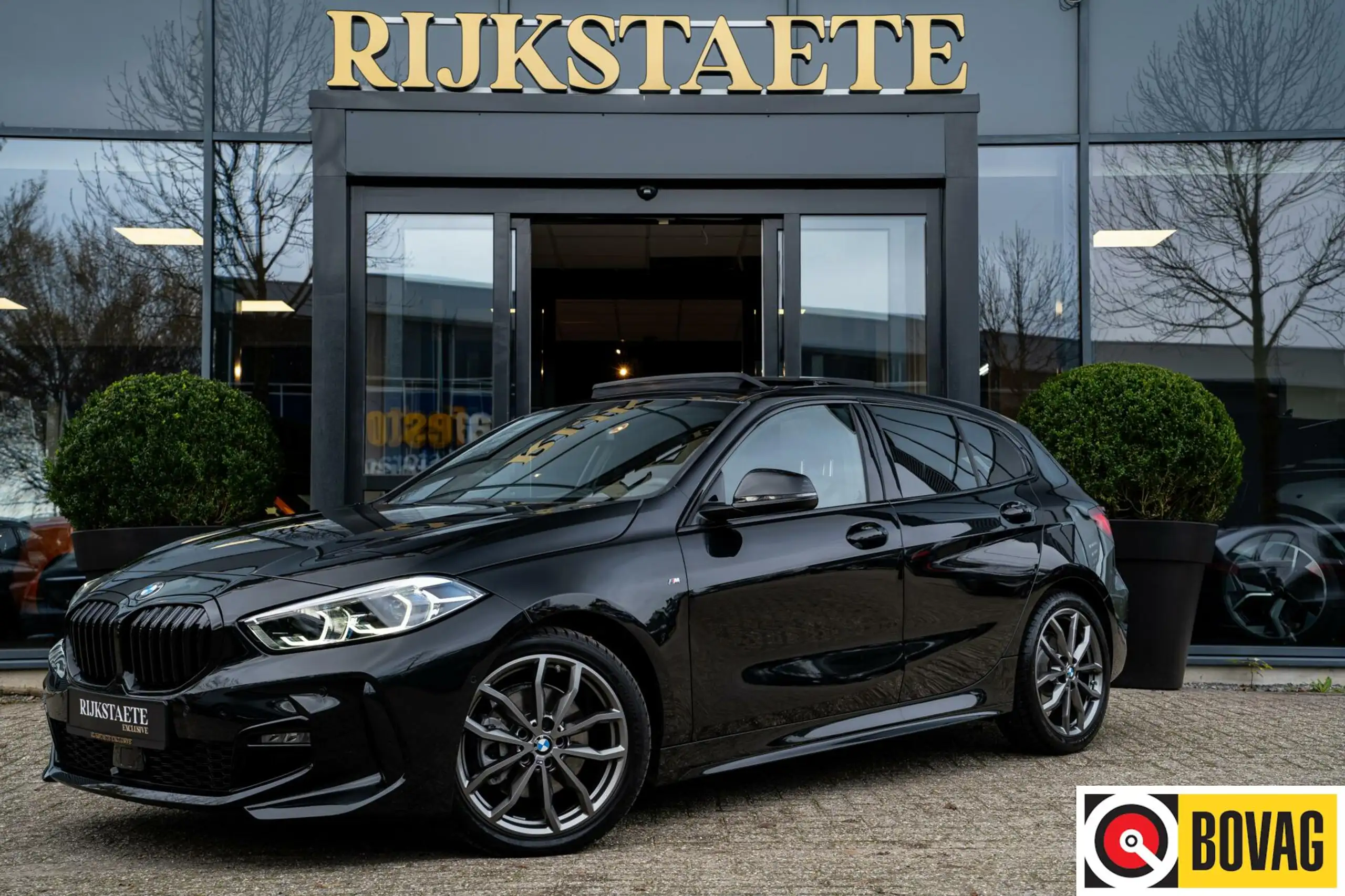 BMW 118 2023