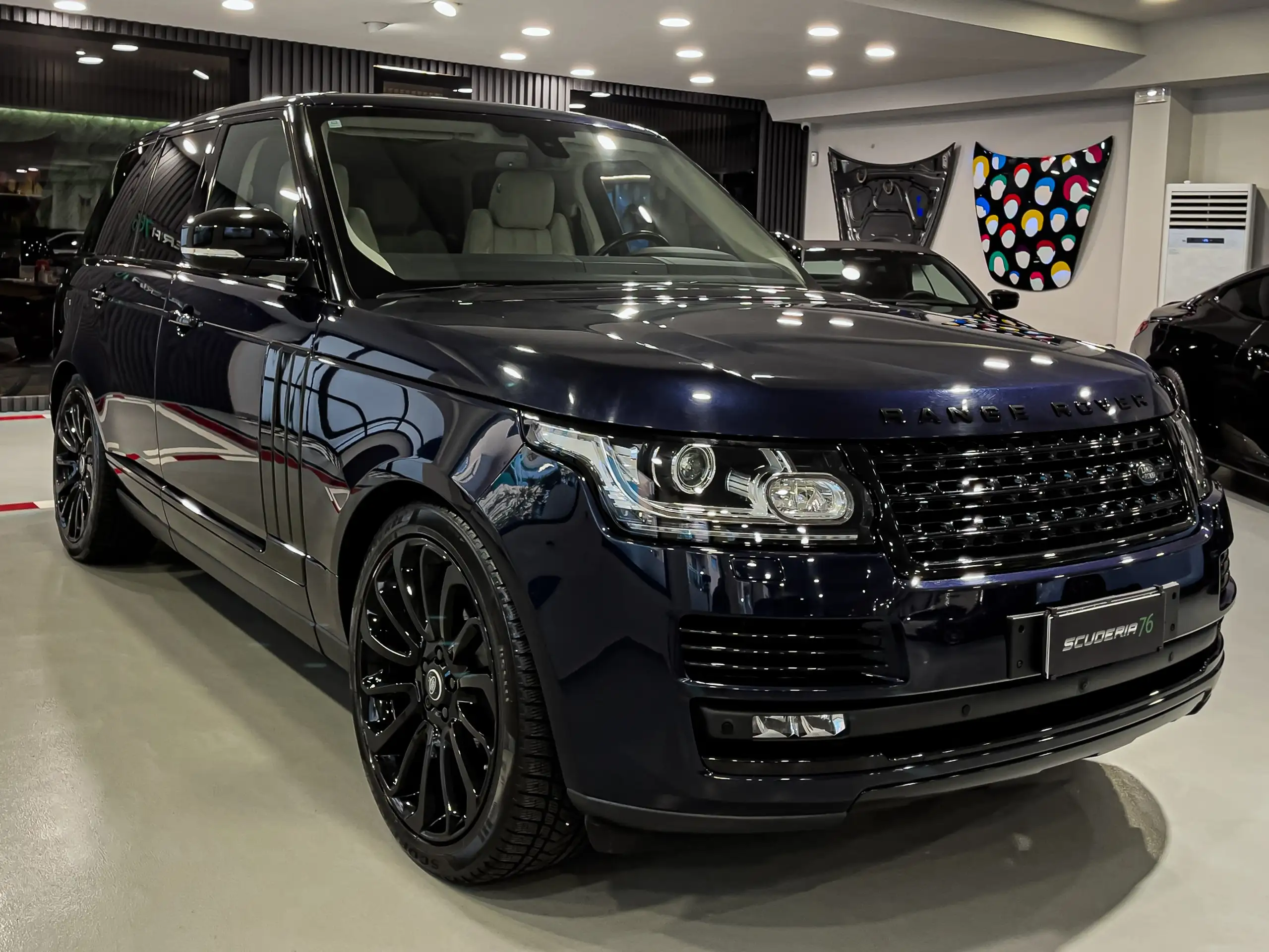 Land Rover - Range Rover