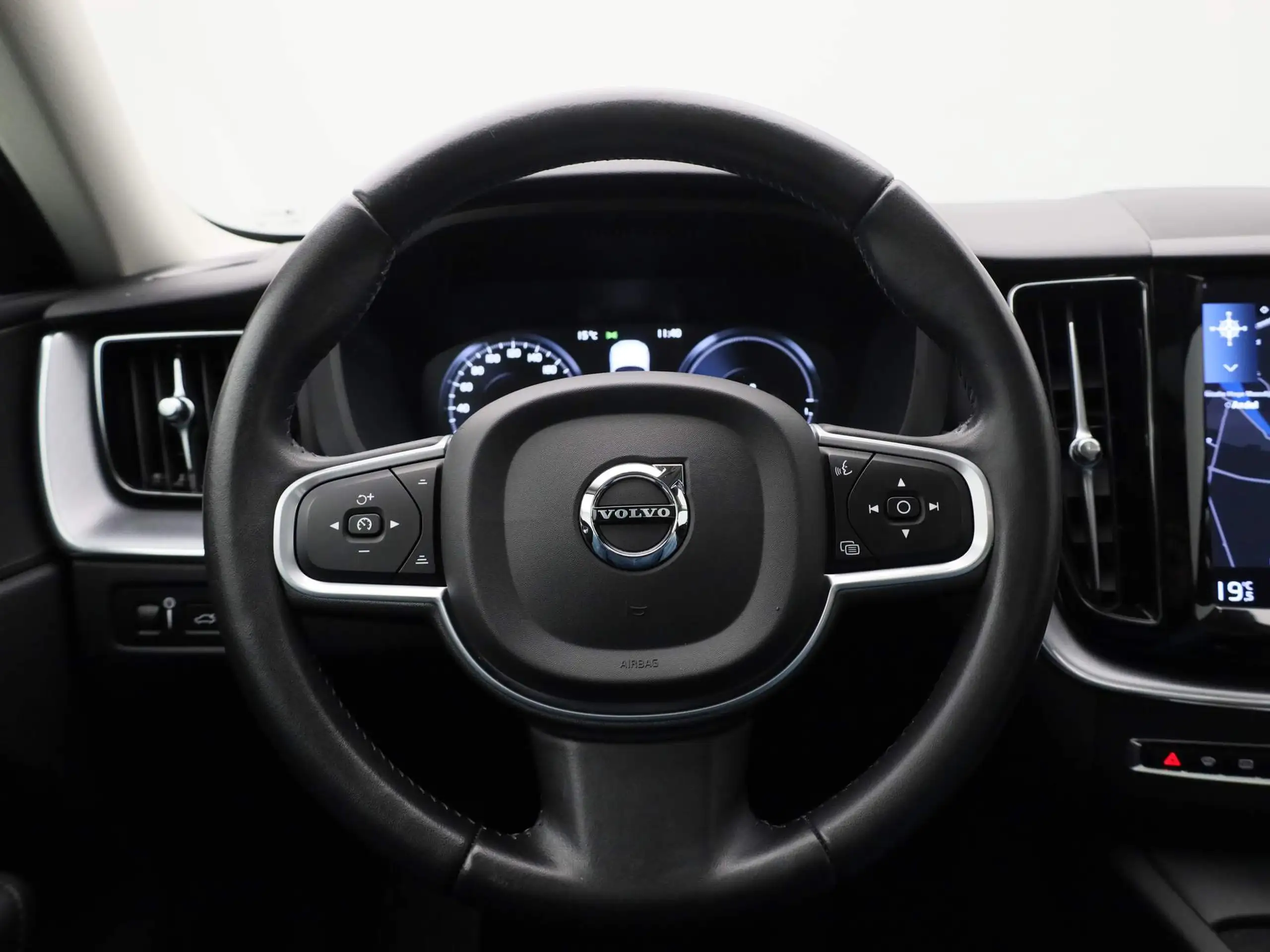 Volvo - XC60