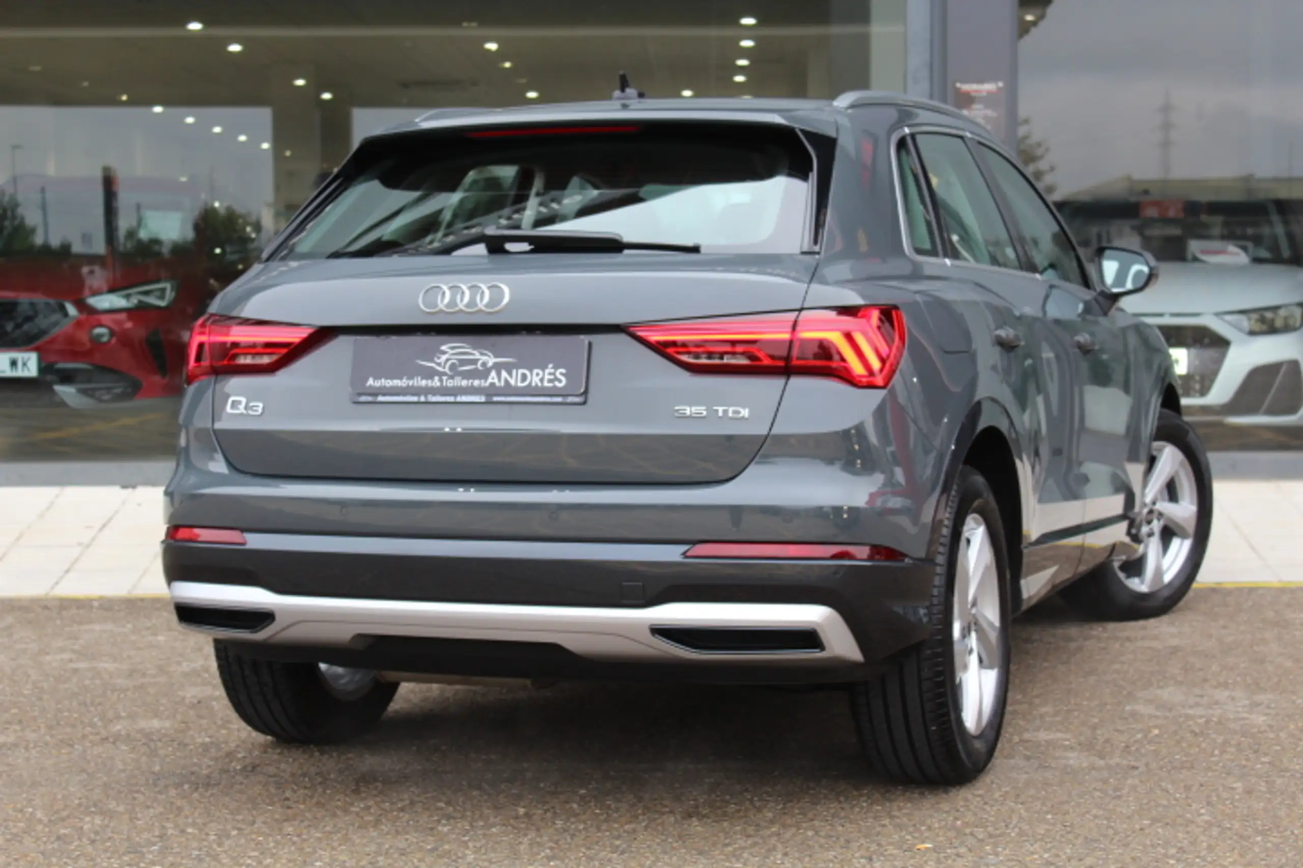 Audi - Q3