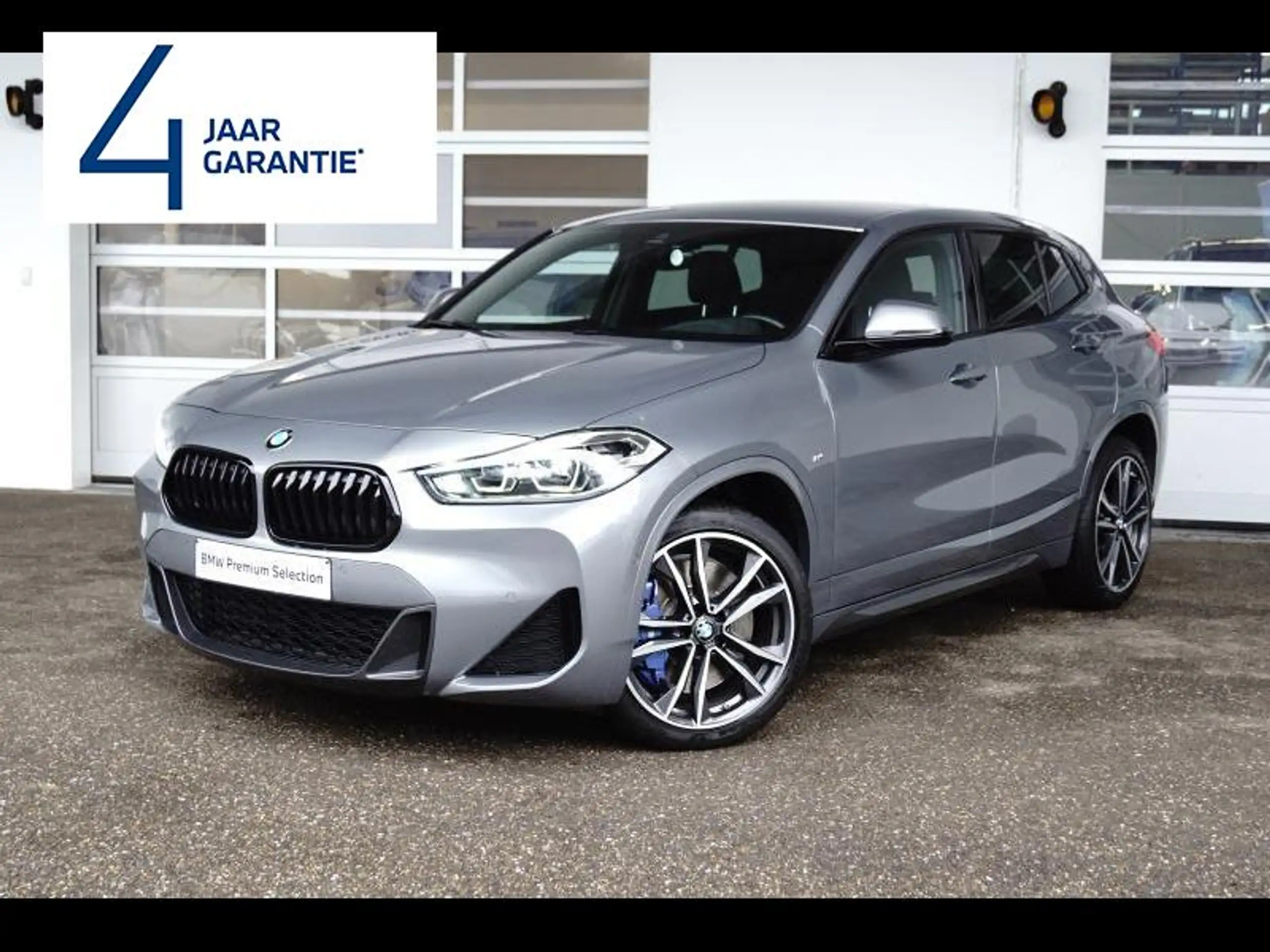 BMW - X2