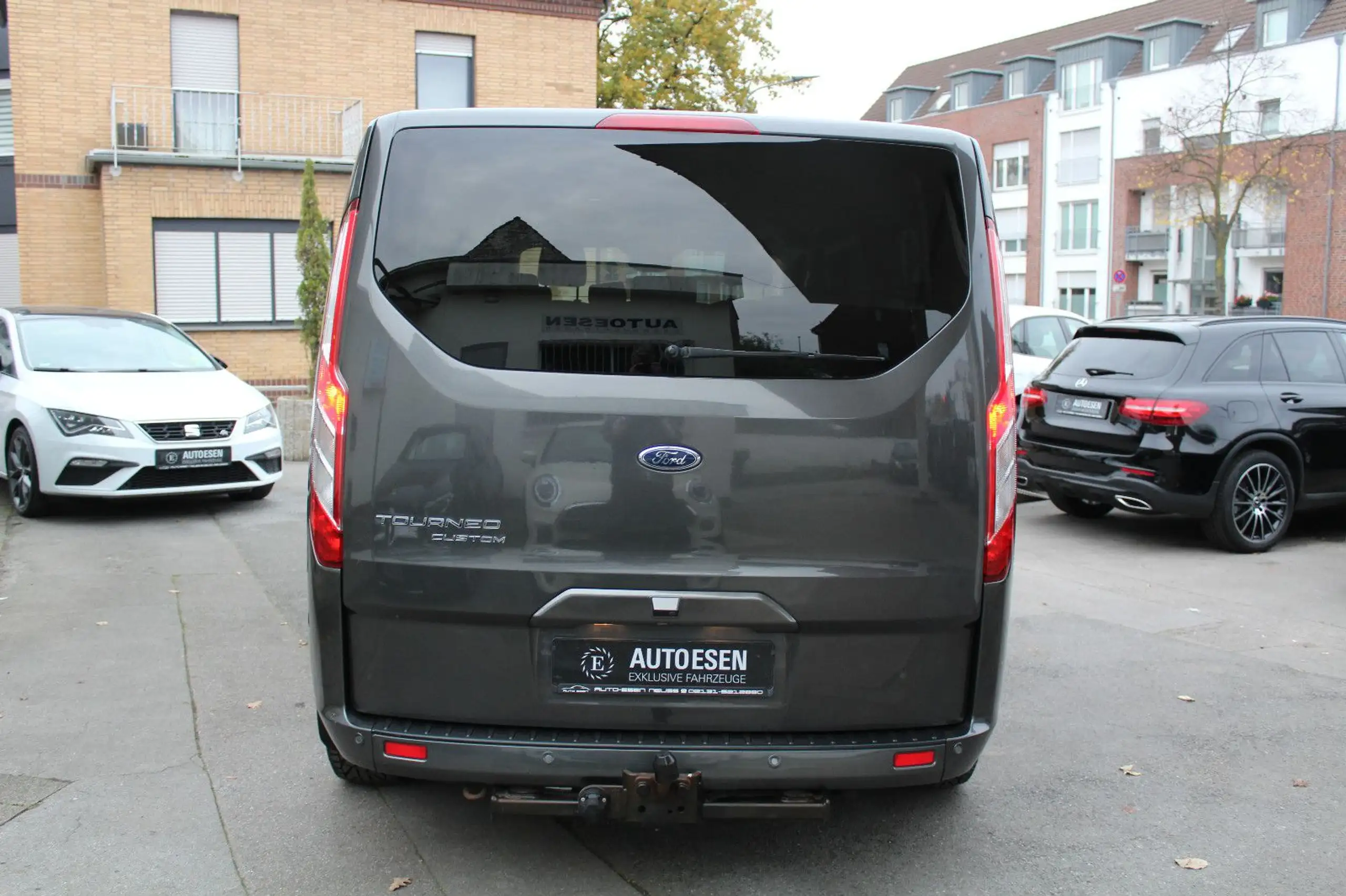 Ford - Tourneo Custom