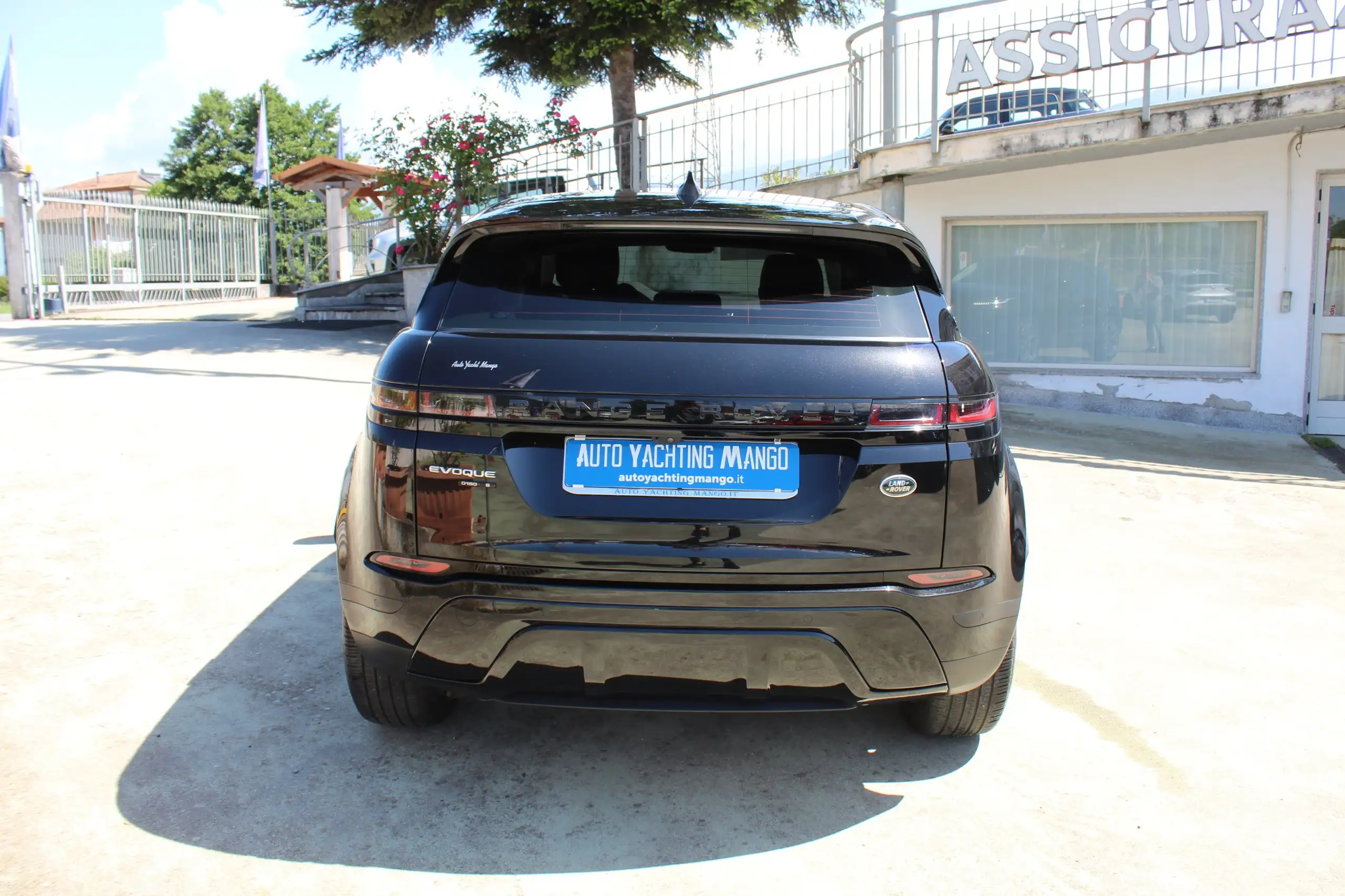 Land Rover - Range Rover Evoque