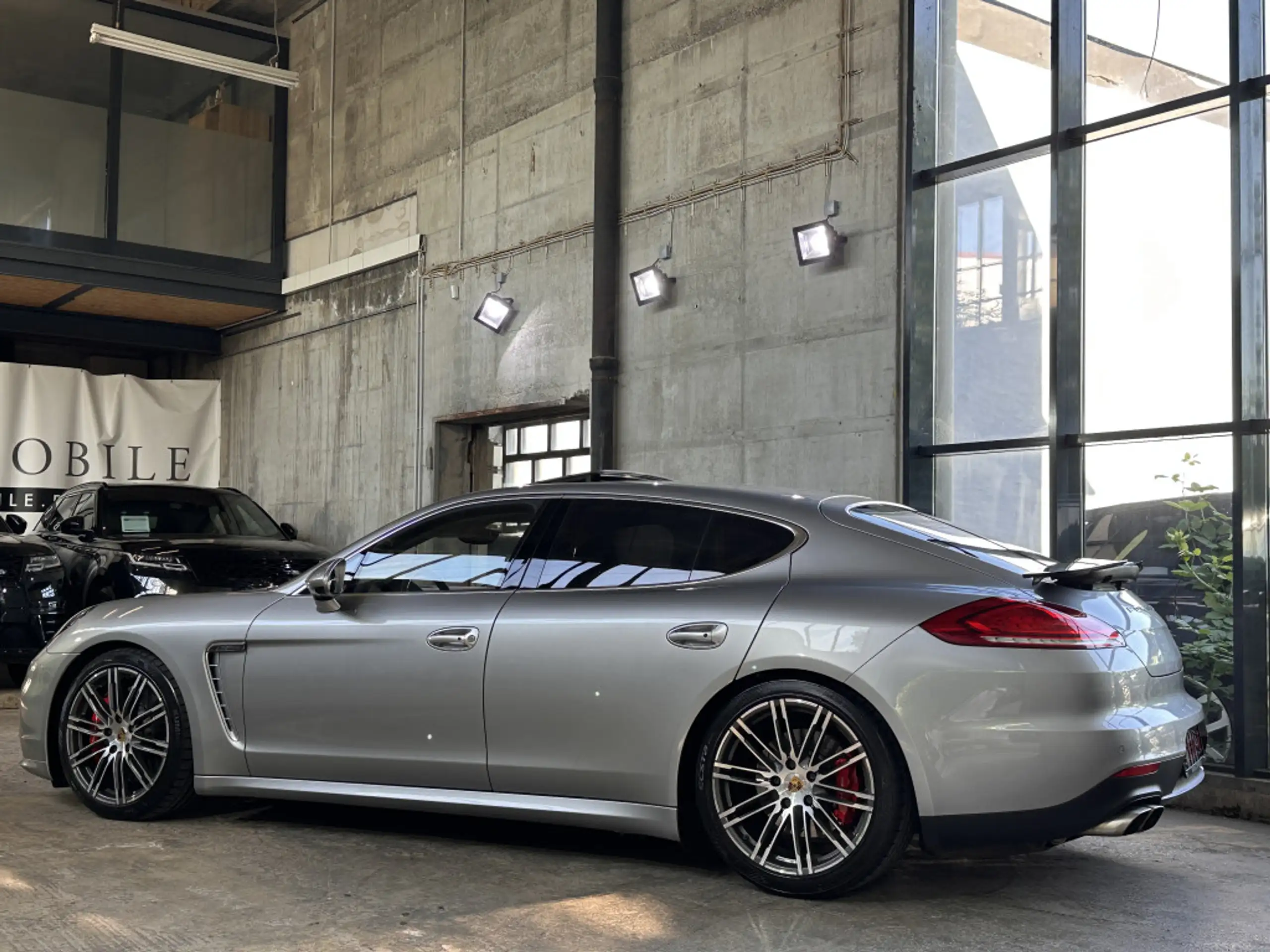 Porsche - Panamera