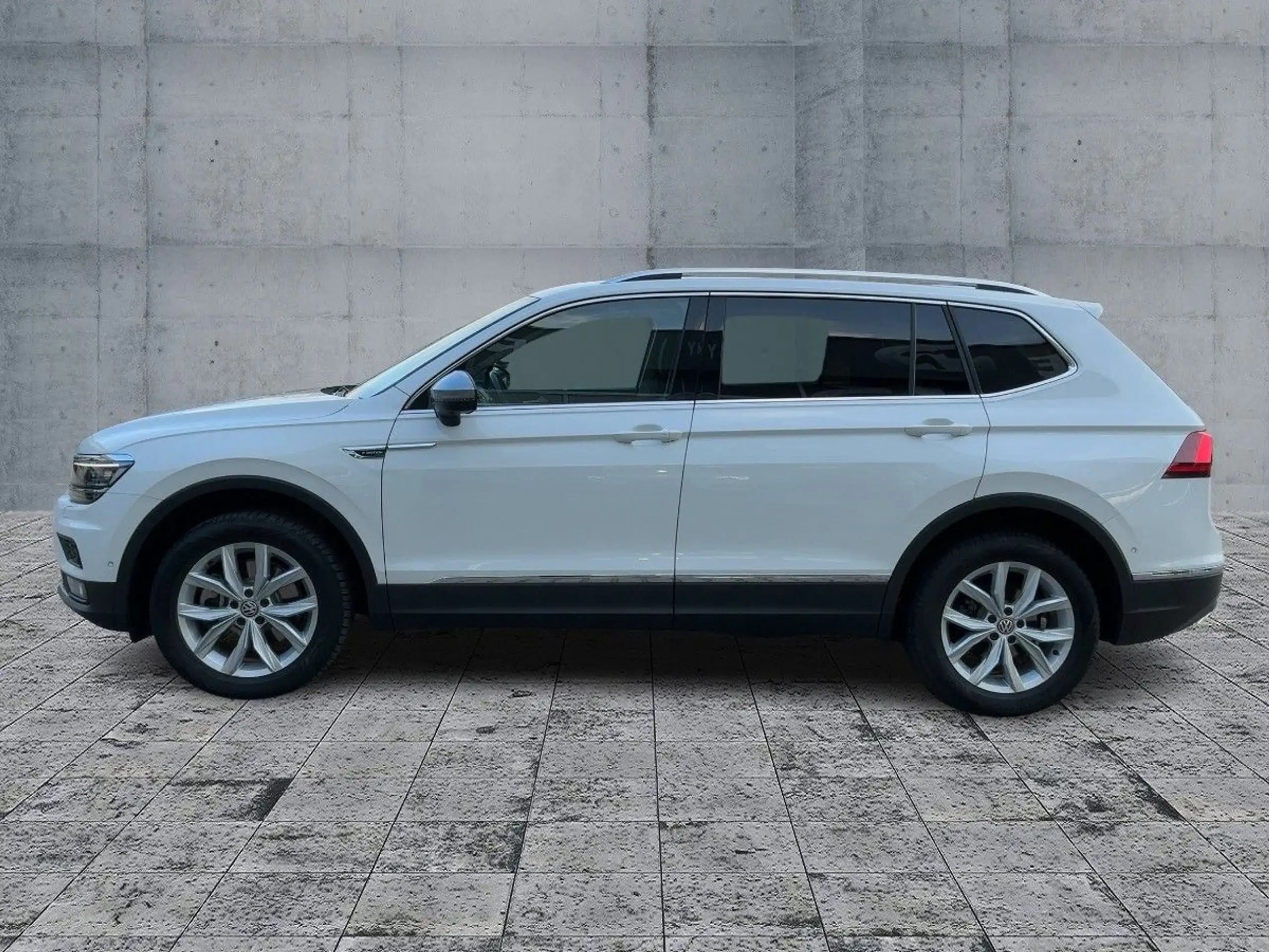 Volkswagen - Tiguan Allspace