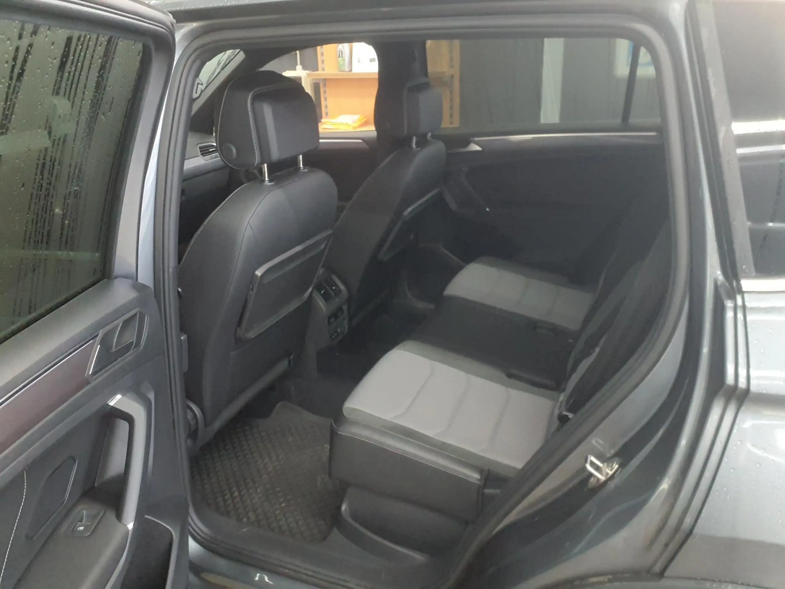 Volkswagen - Tiguan Allspace