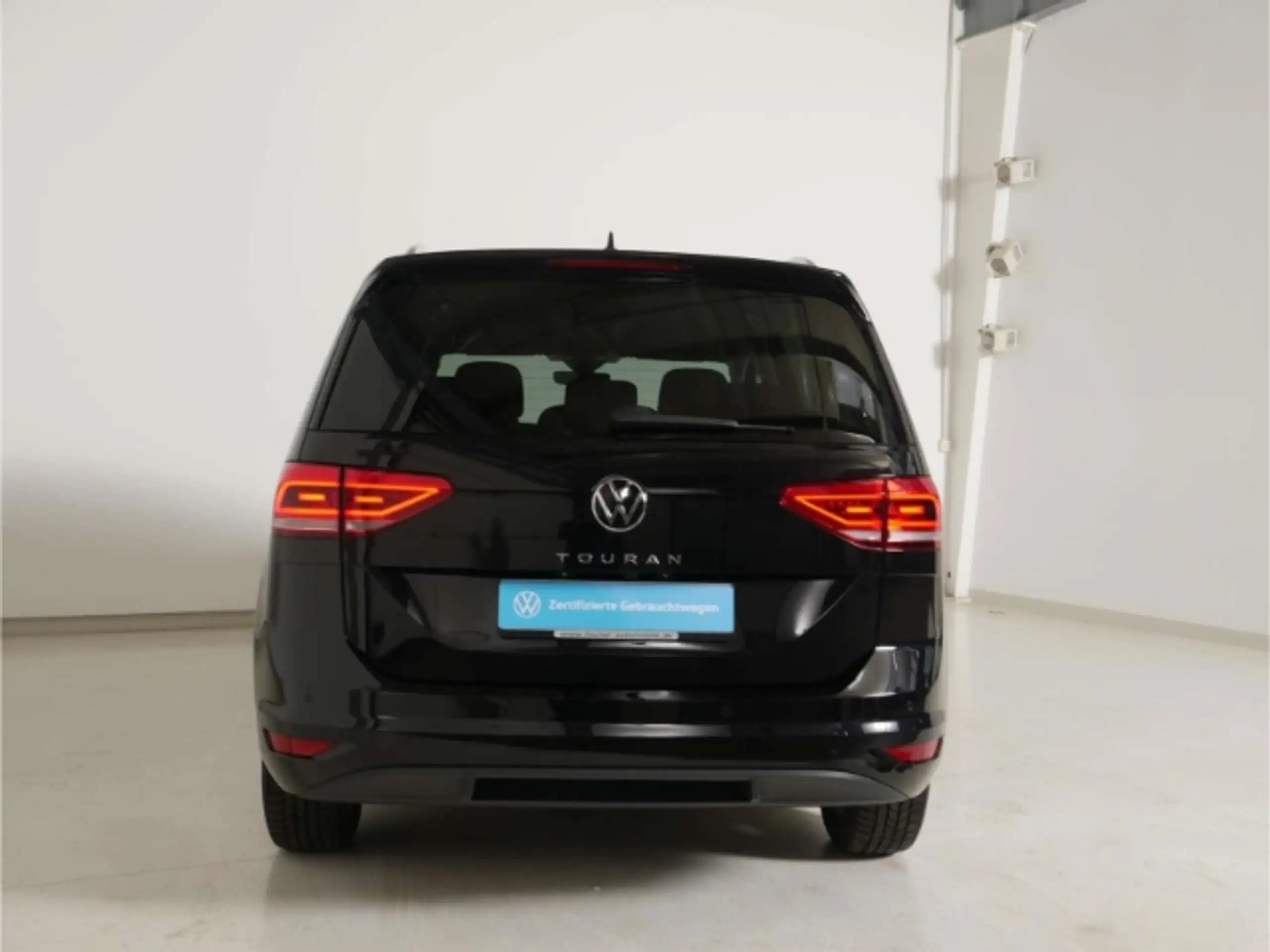 Volkswagen - Touran