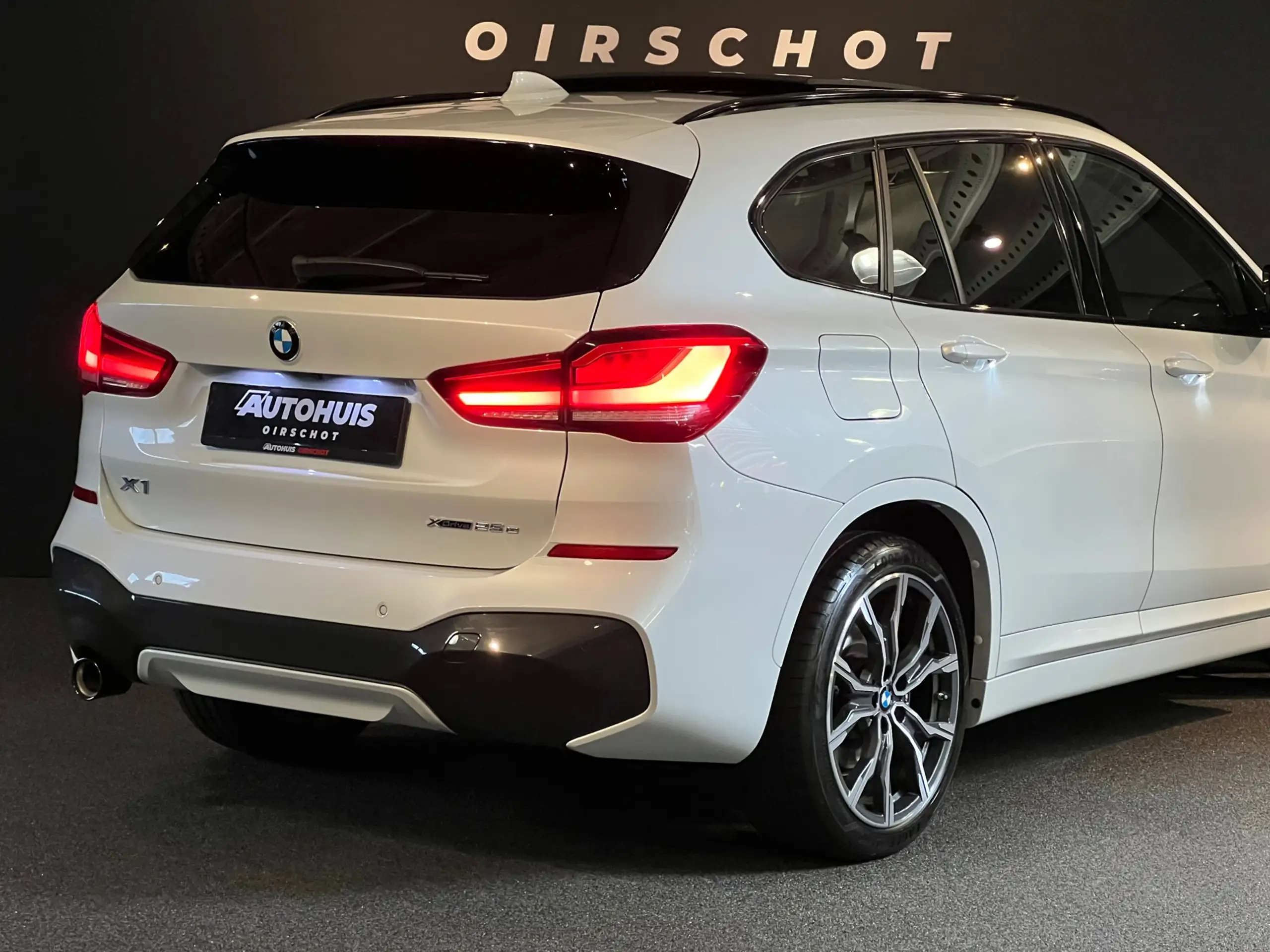 BMW - X1