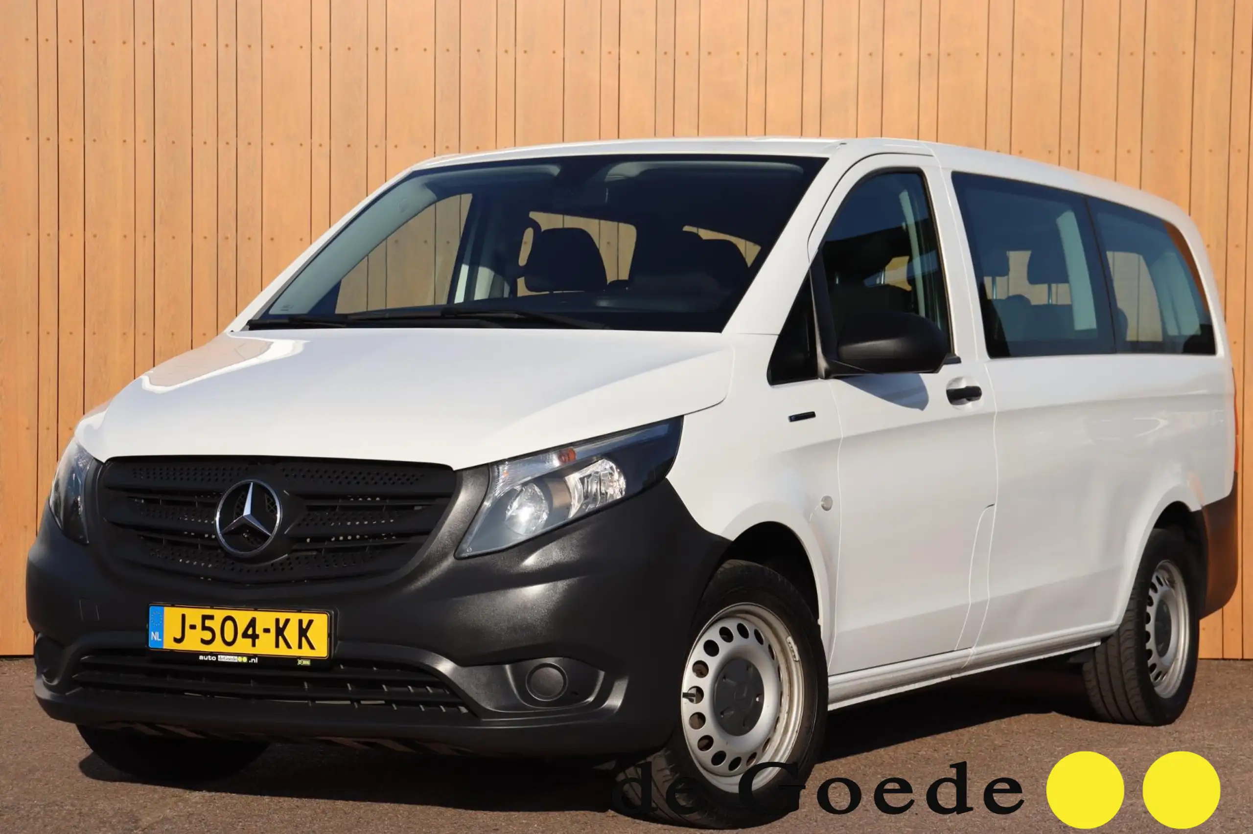 Mercedes-Benz - Vito