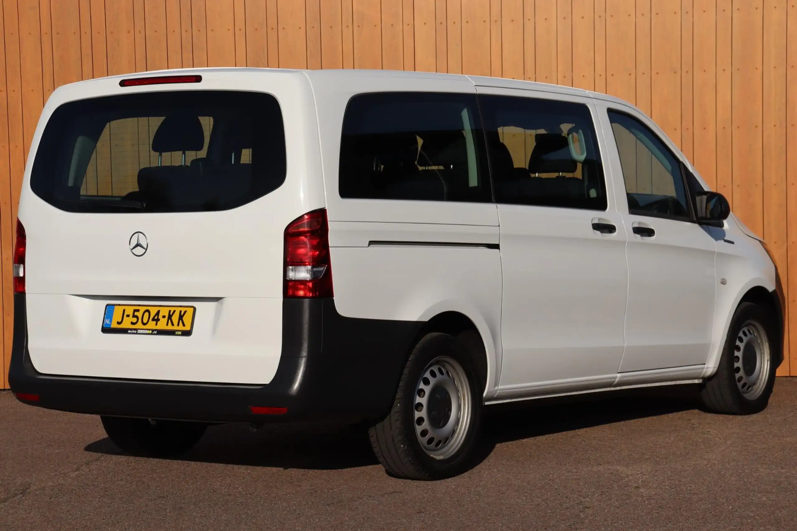 Mercedes-Benz - Vito