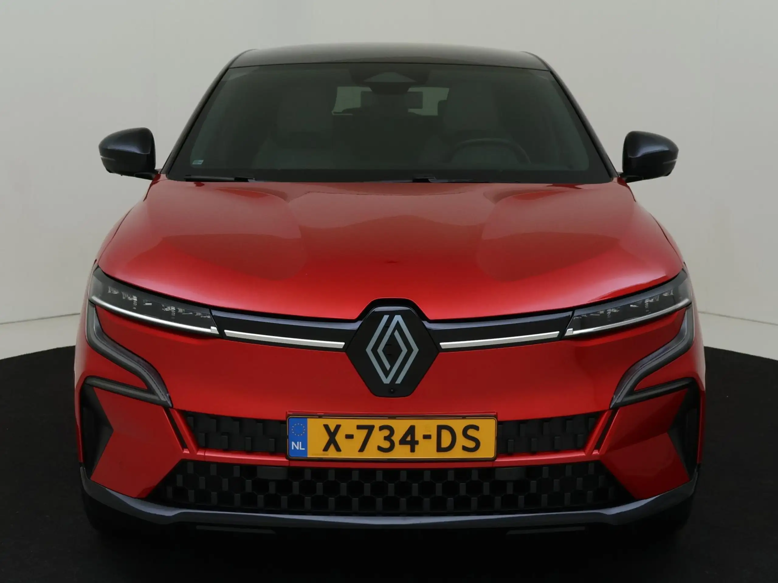 Renault Megane E-Tech 2023