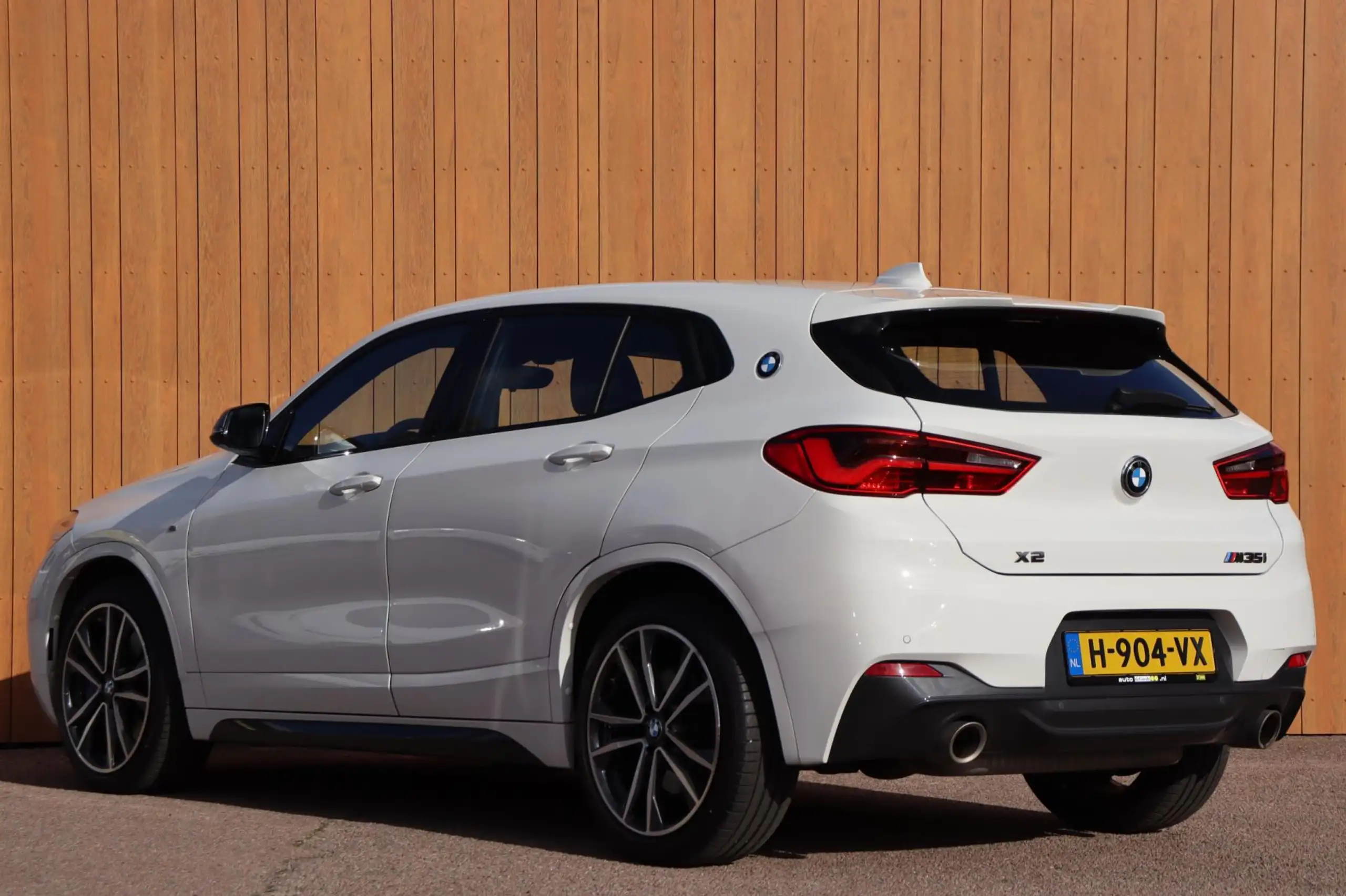 BMW - X2