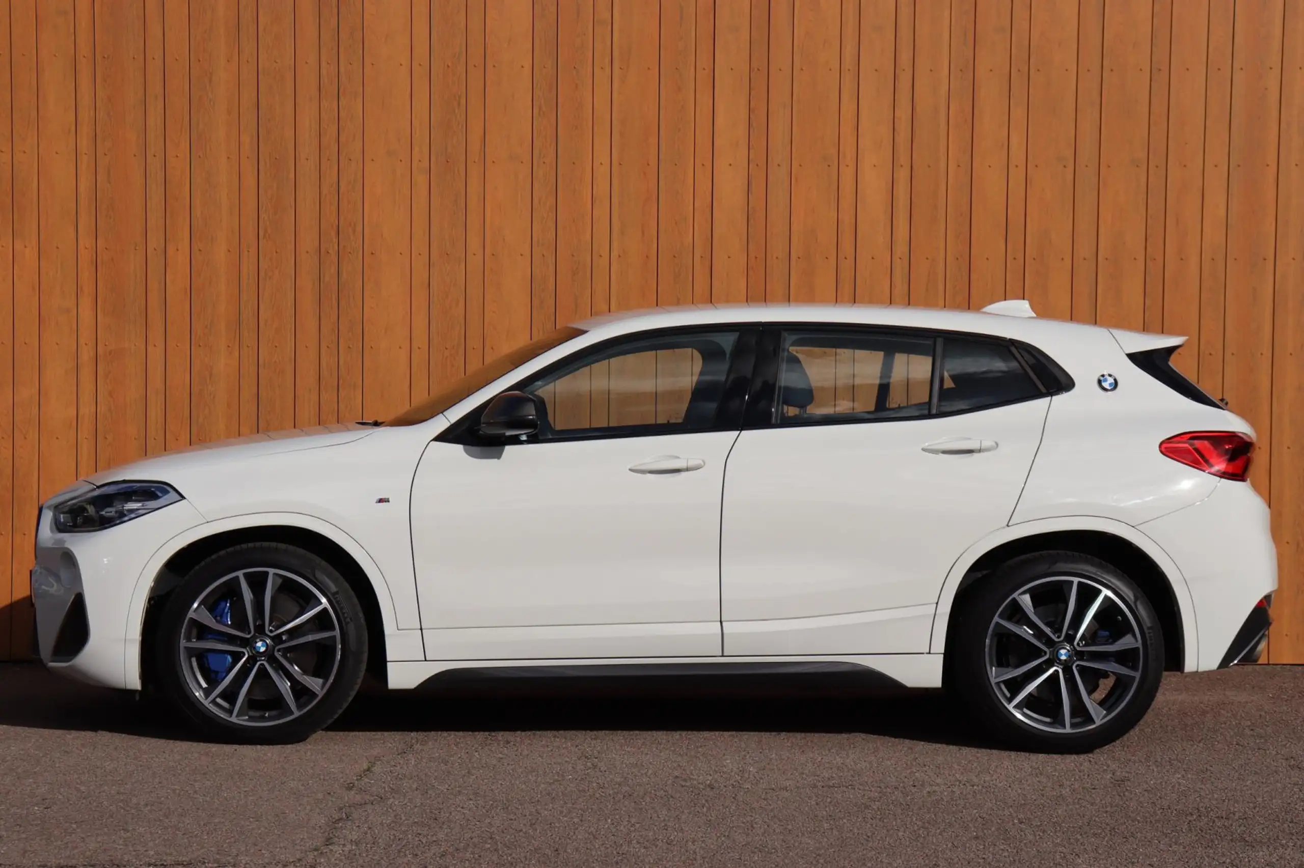 BMW - X2