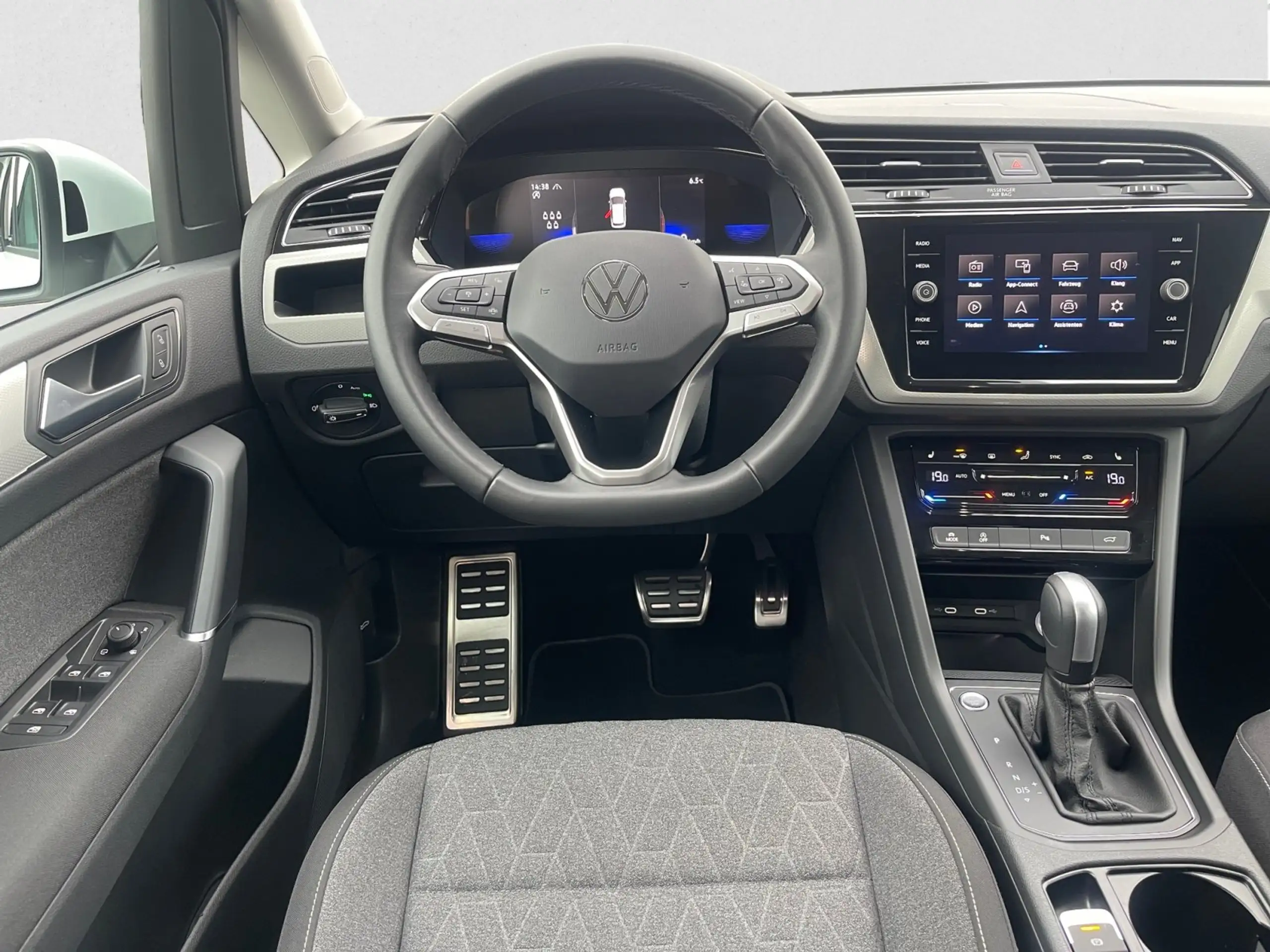 Volkswagen - Touran