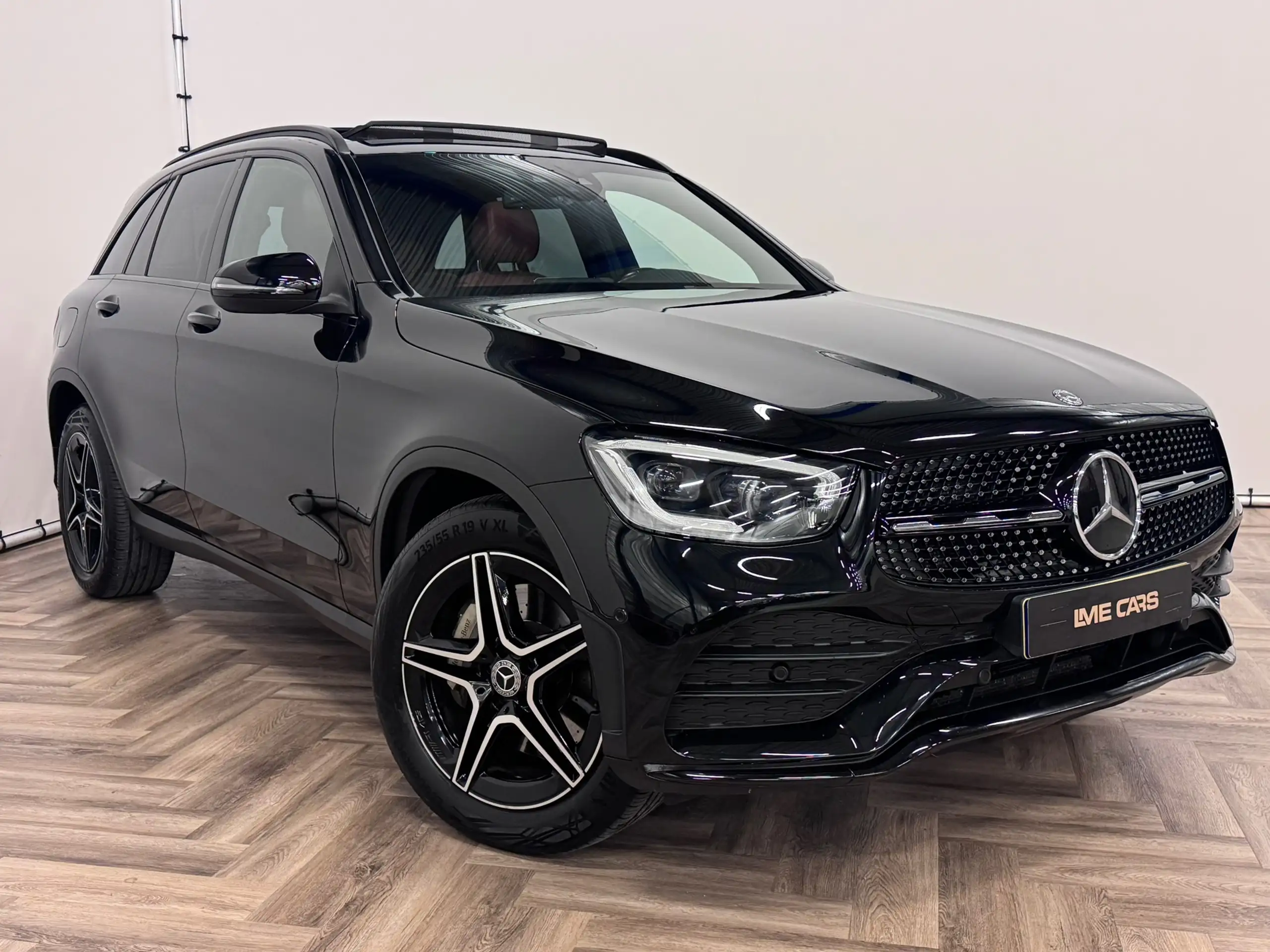 Mercedes-Benz - GLC 200