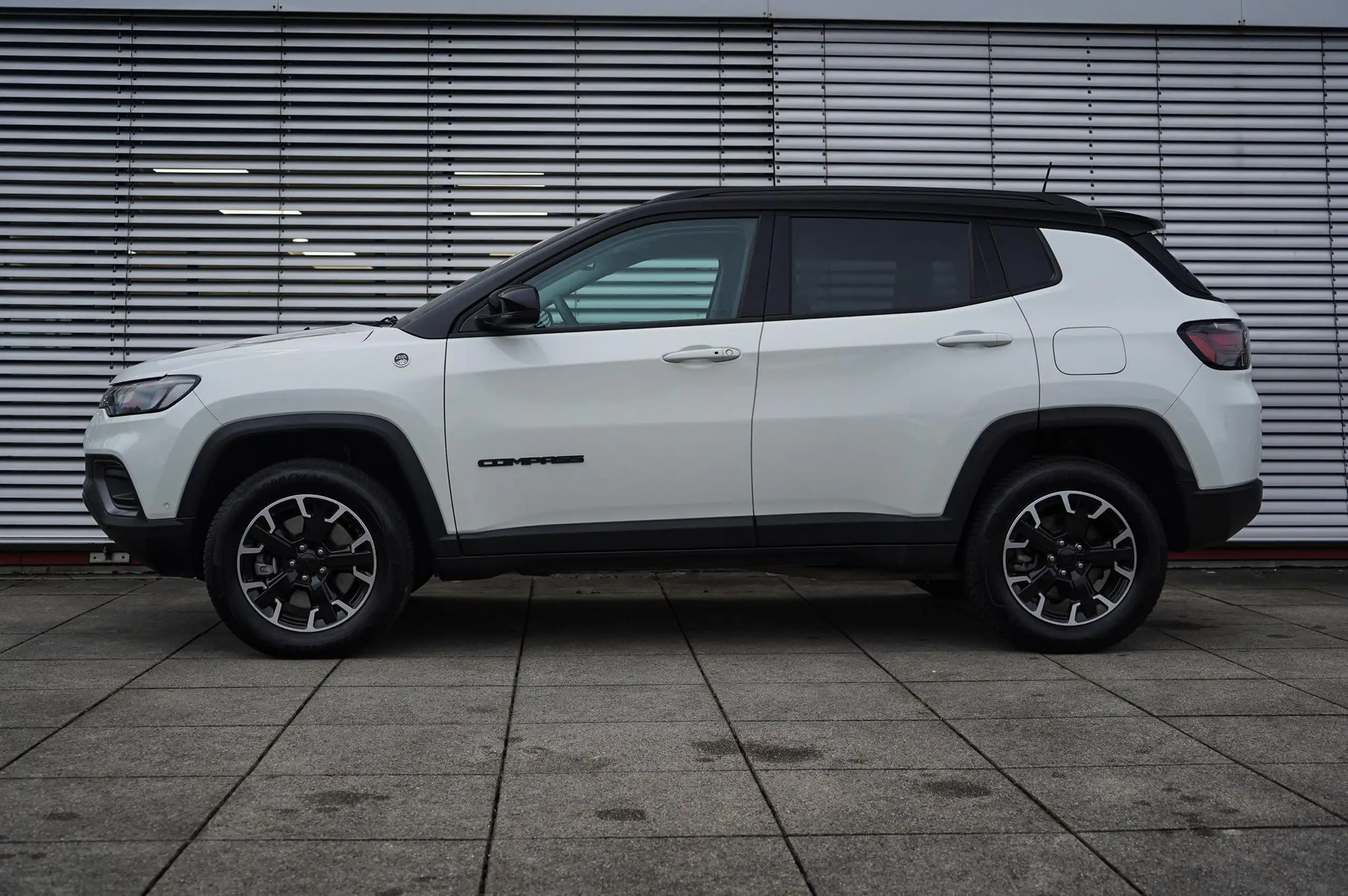 Jeep - Compass