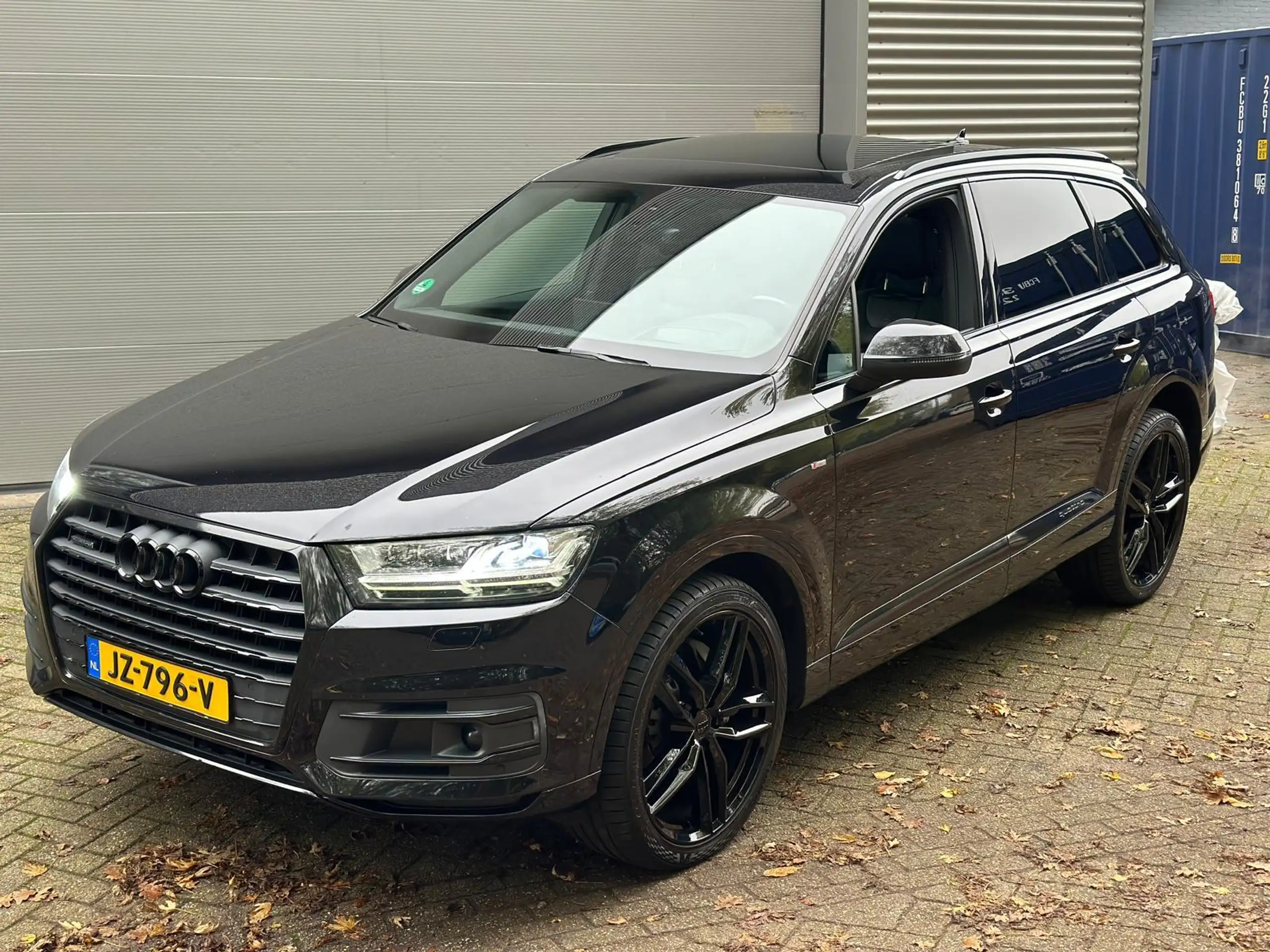 Audi - Q7