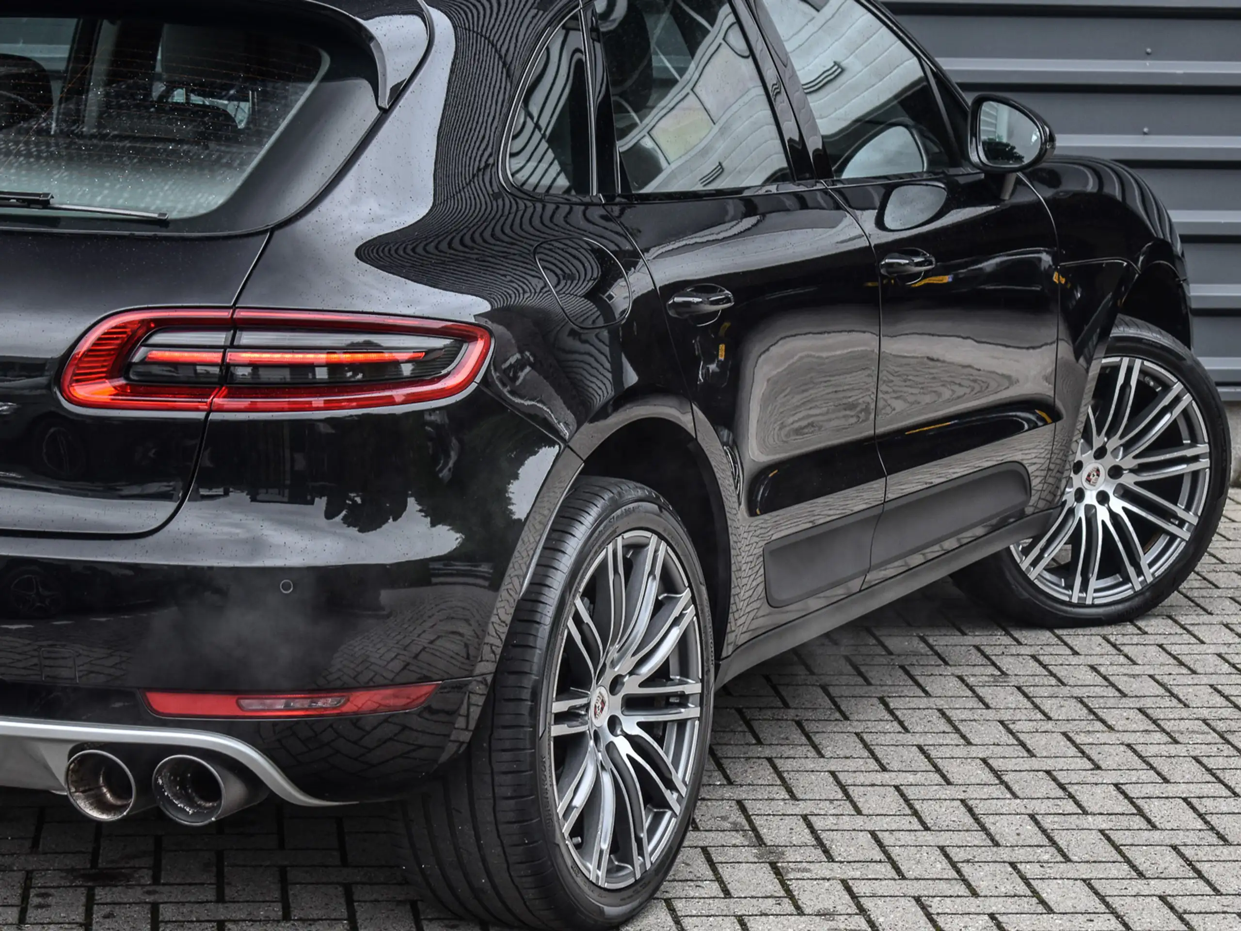 Porsche - Macan