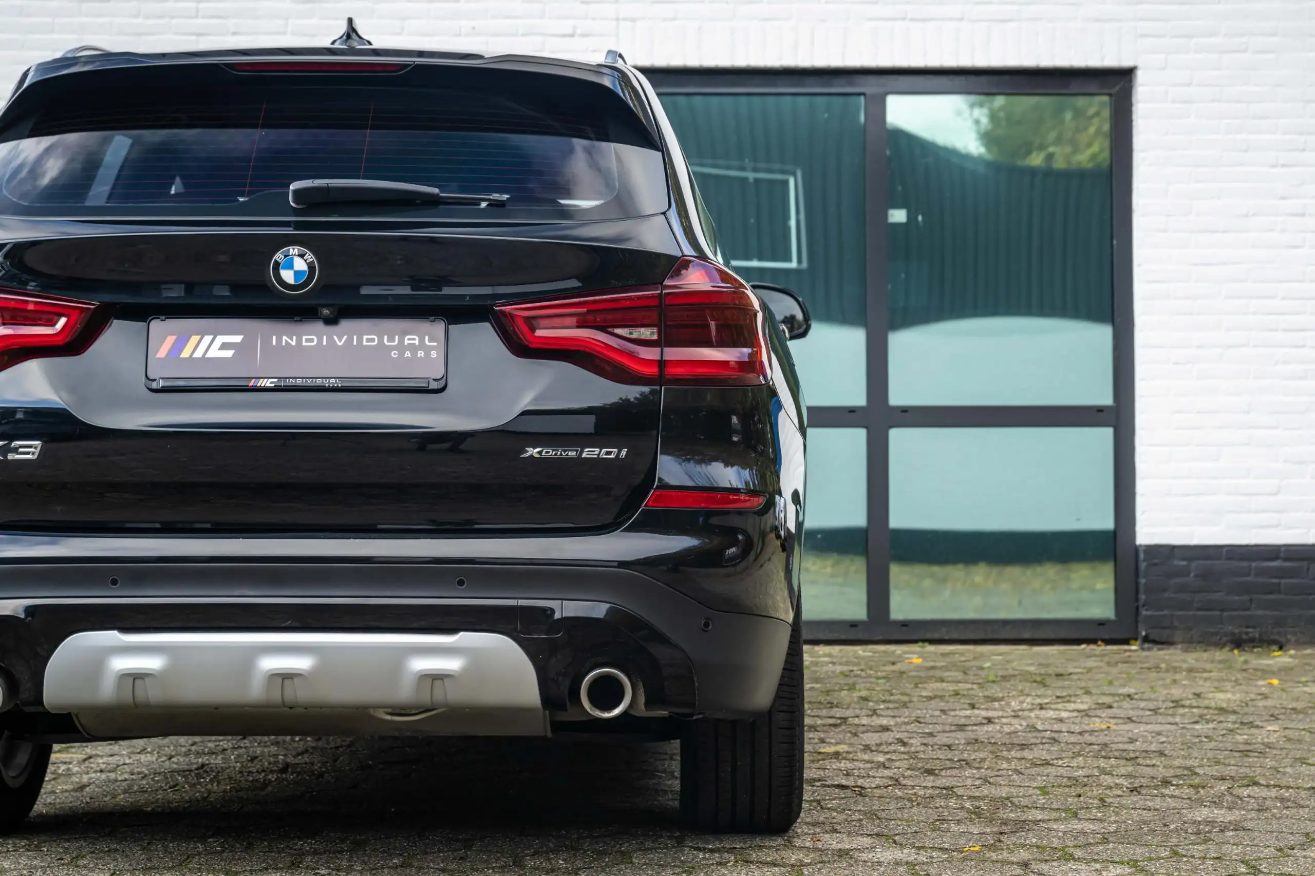 BMW - X3