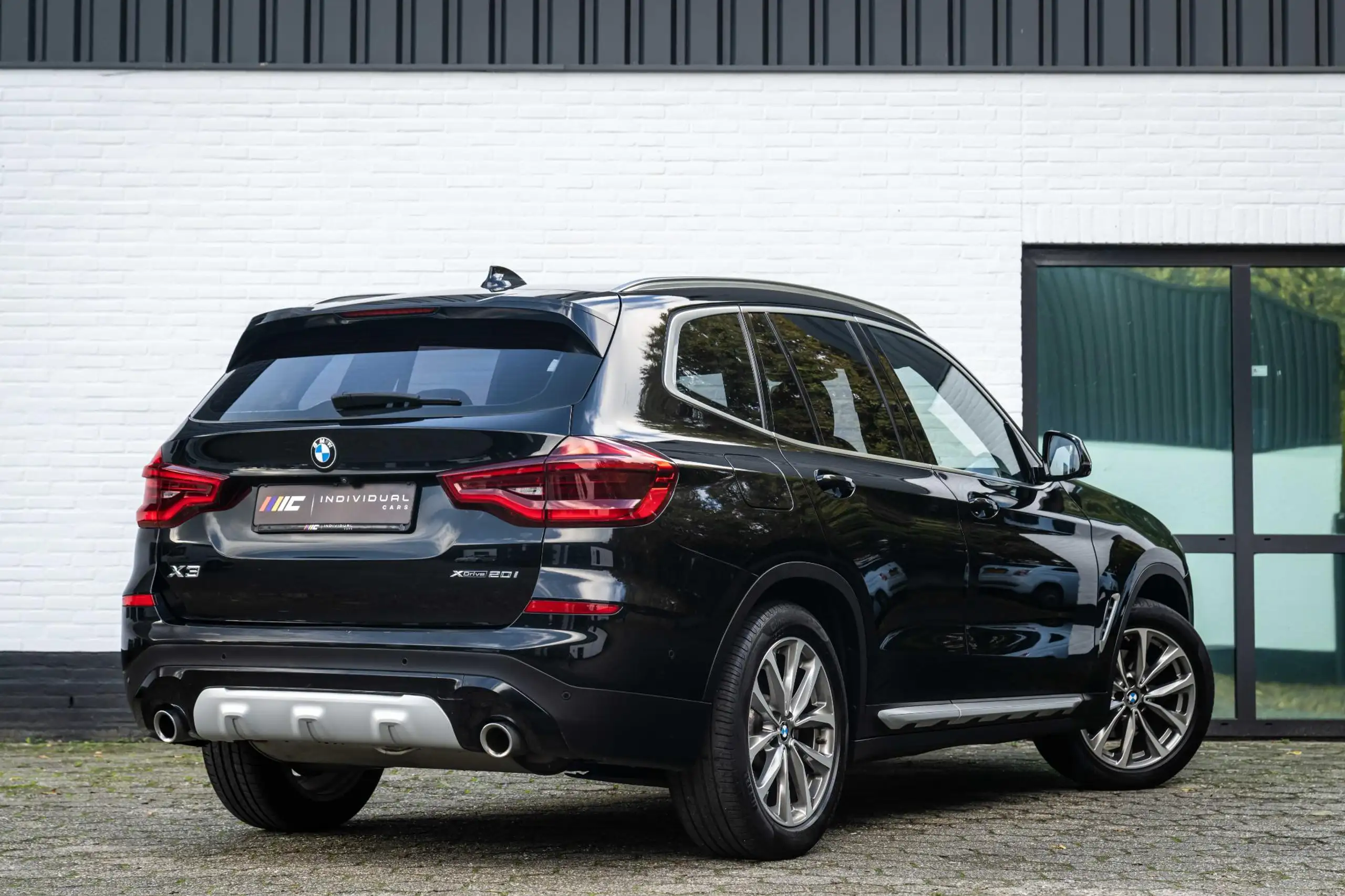 BMW - X3