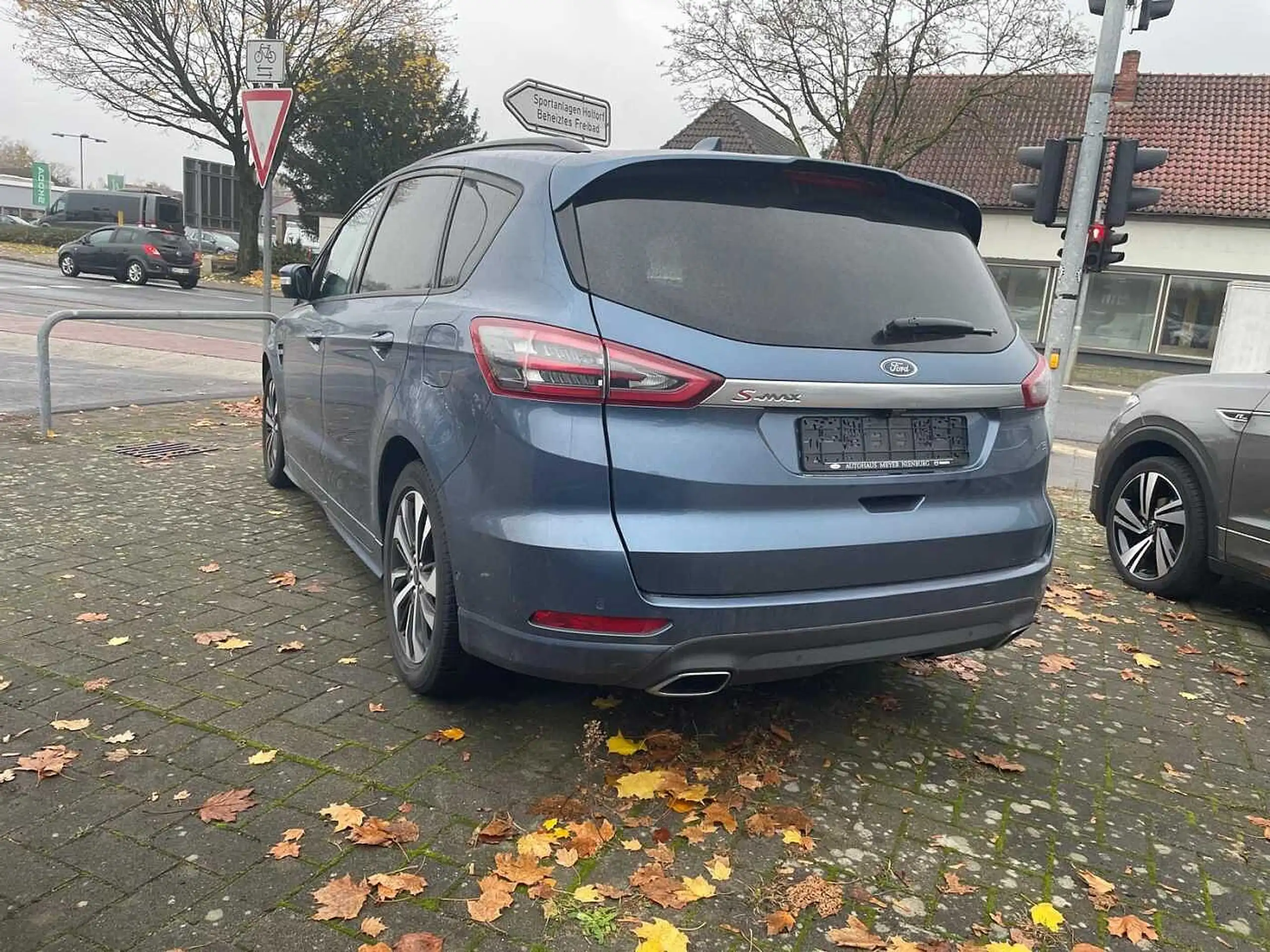 Ford - S-Max